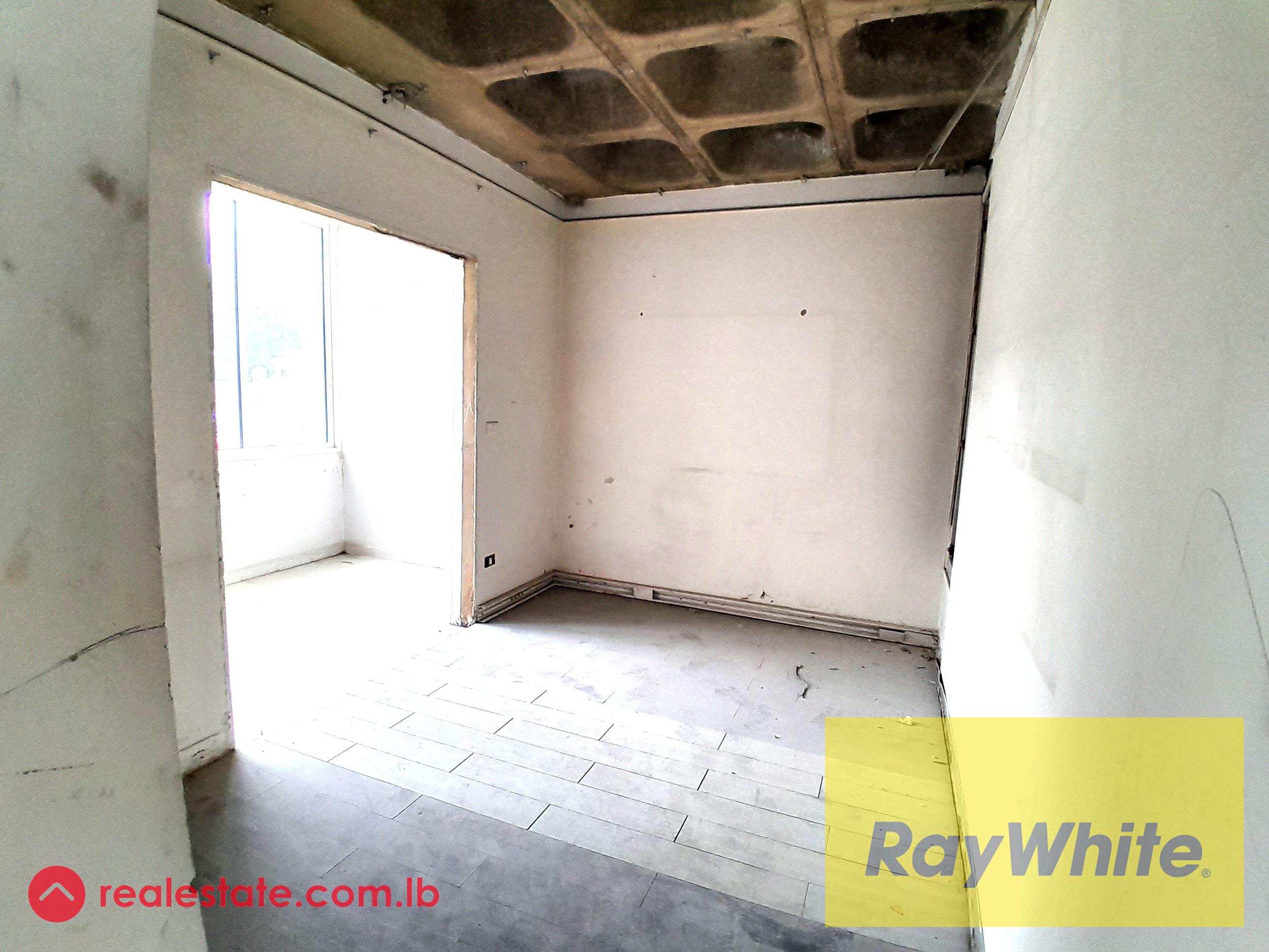 Office for Rent – Floor 10 | 200 sqm | Gemmayzeh
