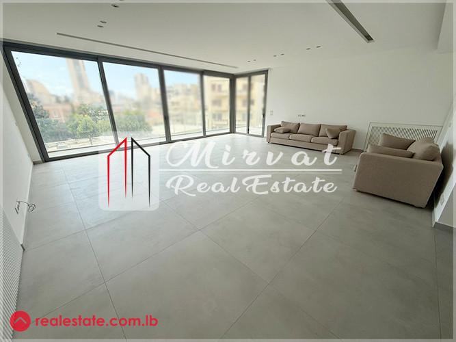 Spacious Modern ApartmentlBalconieslPrime Area