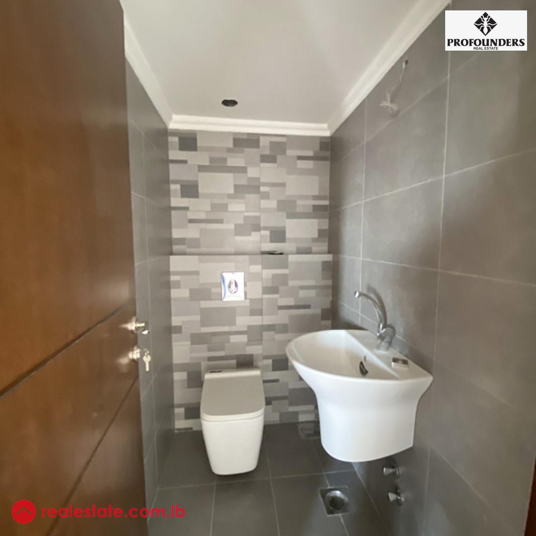 Apartment with panoramic city view for sale in Zalka