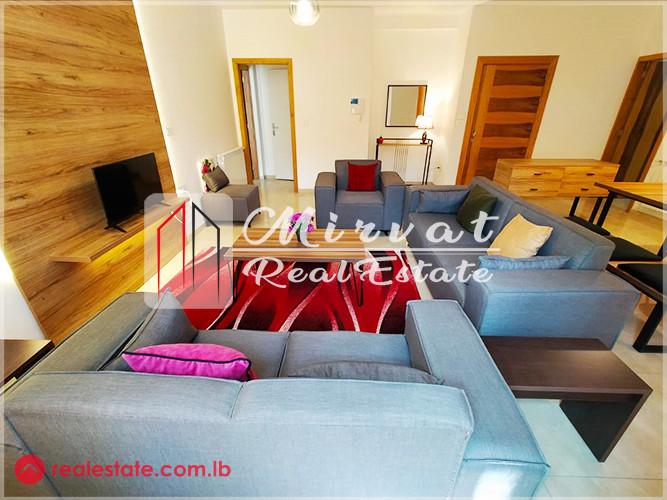 Gemayzehl3 Bedrooms Apartment for Sale Achrafieh
