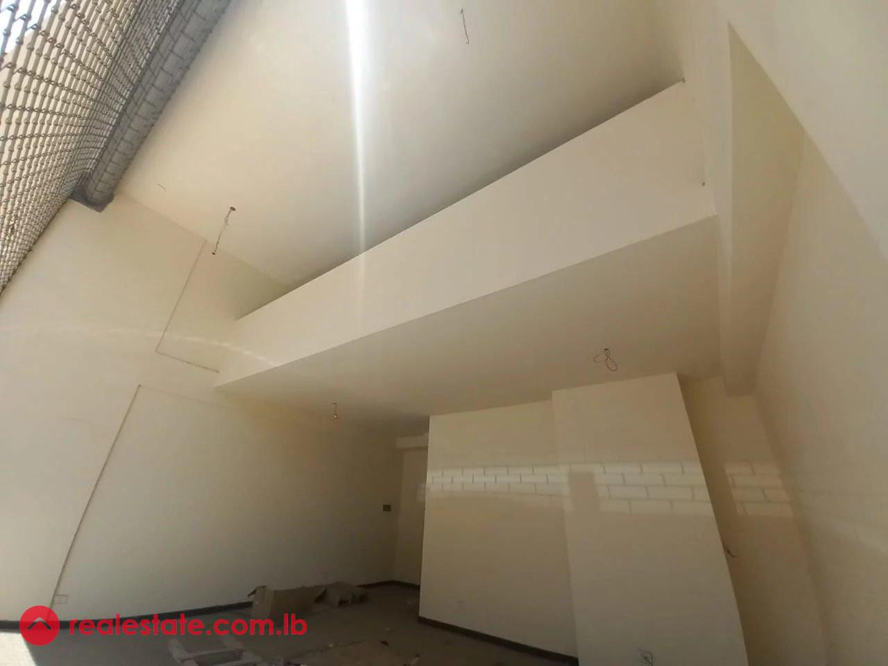 brand new shop for rent in dekwaneh!