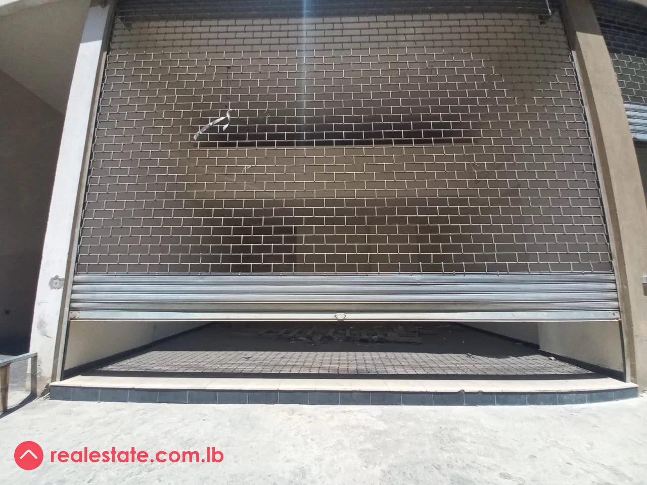 brand new shop for rent in dekwaneh!