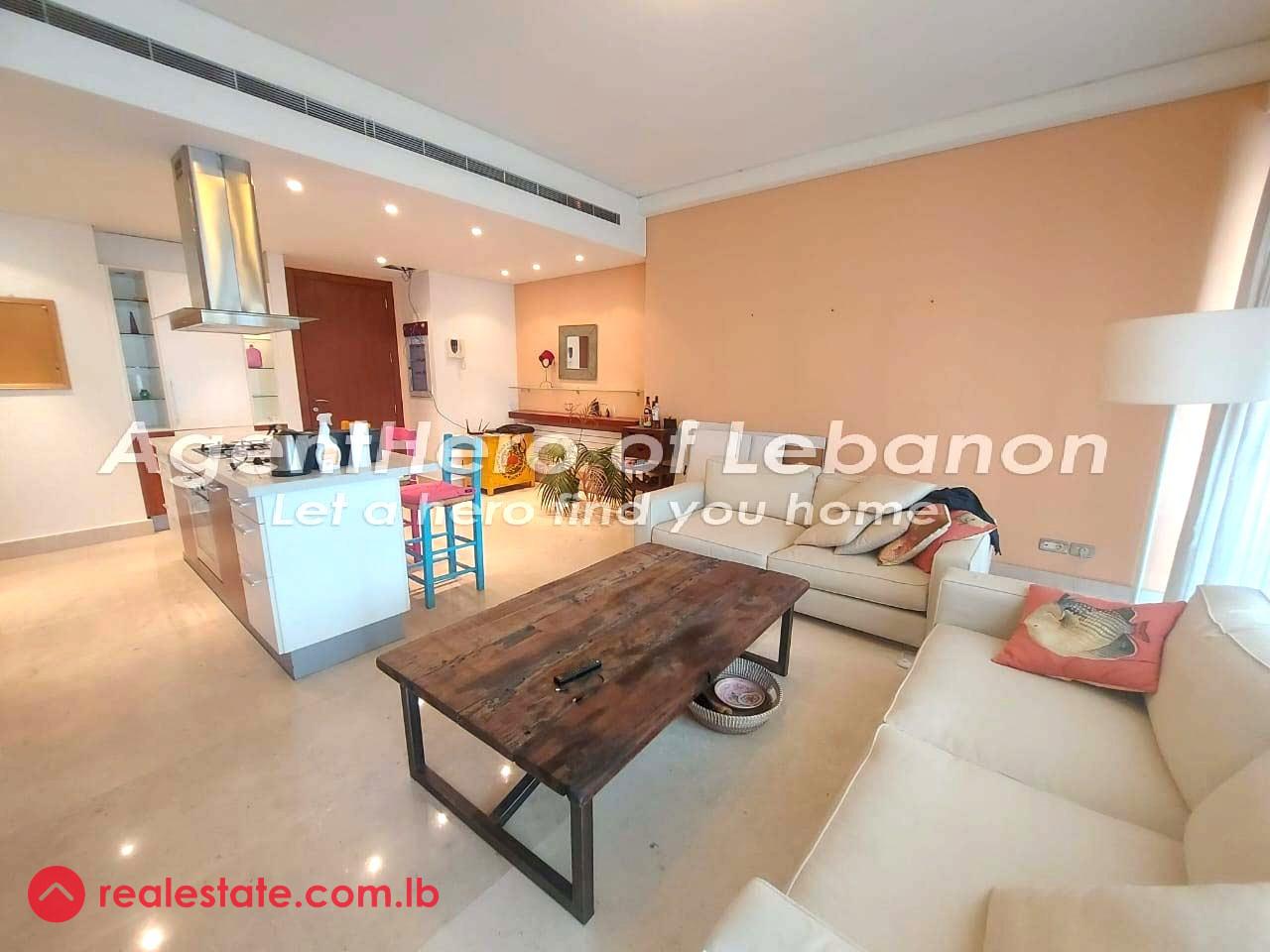 Modern Apt. | Open Kitchen | Gym | Prime Location