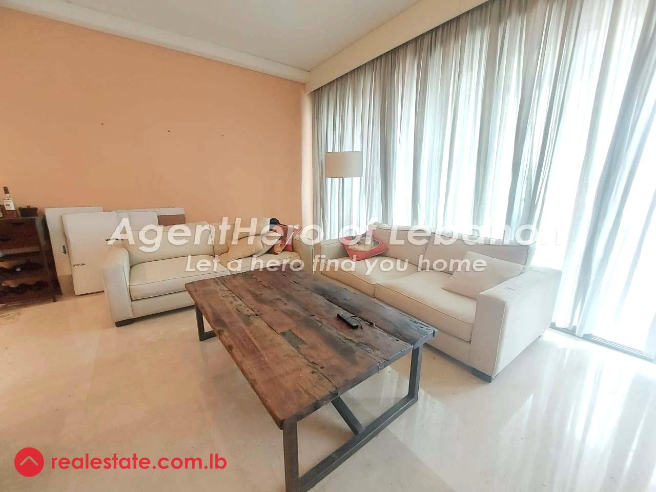 Modern Apt. | Open Kitchen | Gym | Prime Location