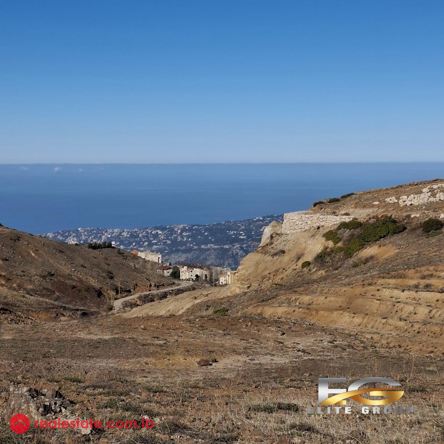 Land in Zaarour-10/20