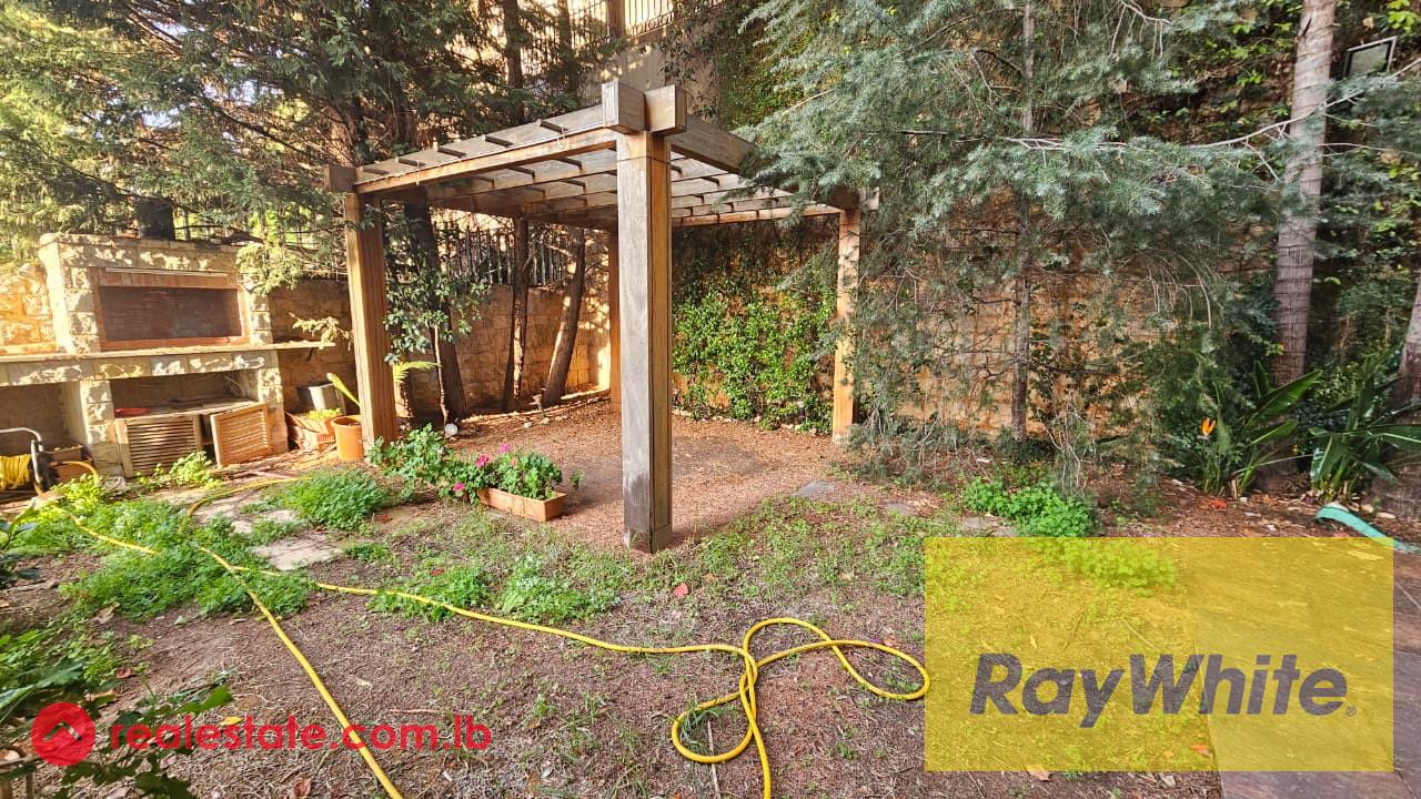 Apartment for rent in Beit Meri|Garden