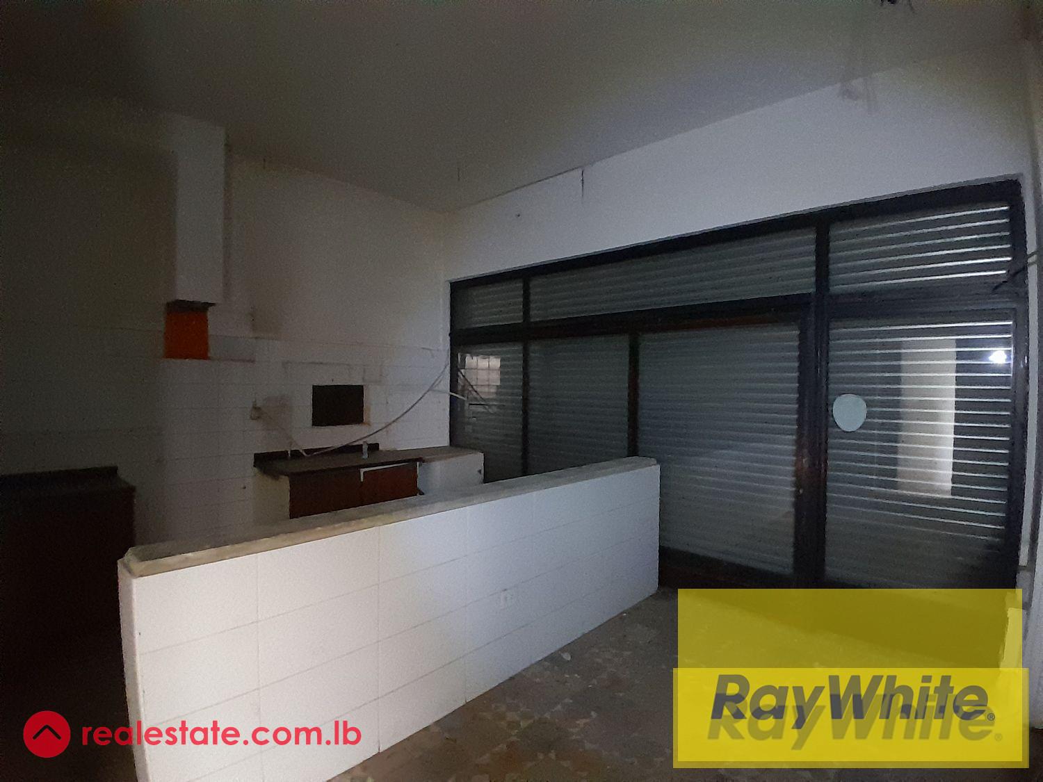 Shop for Rent in Achrafieh – 35 sqm | Ground Floor
