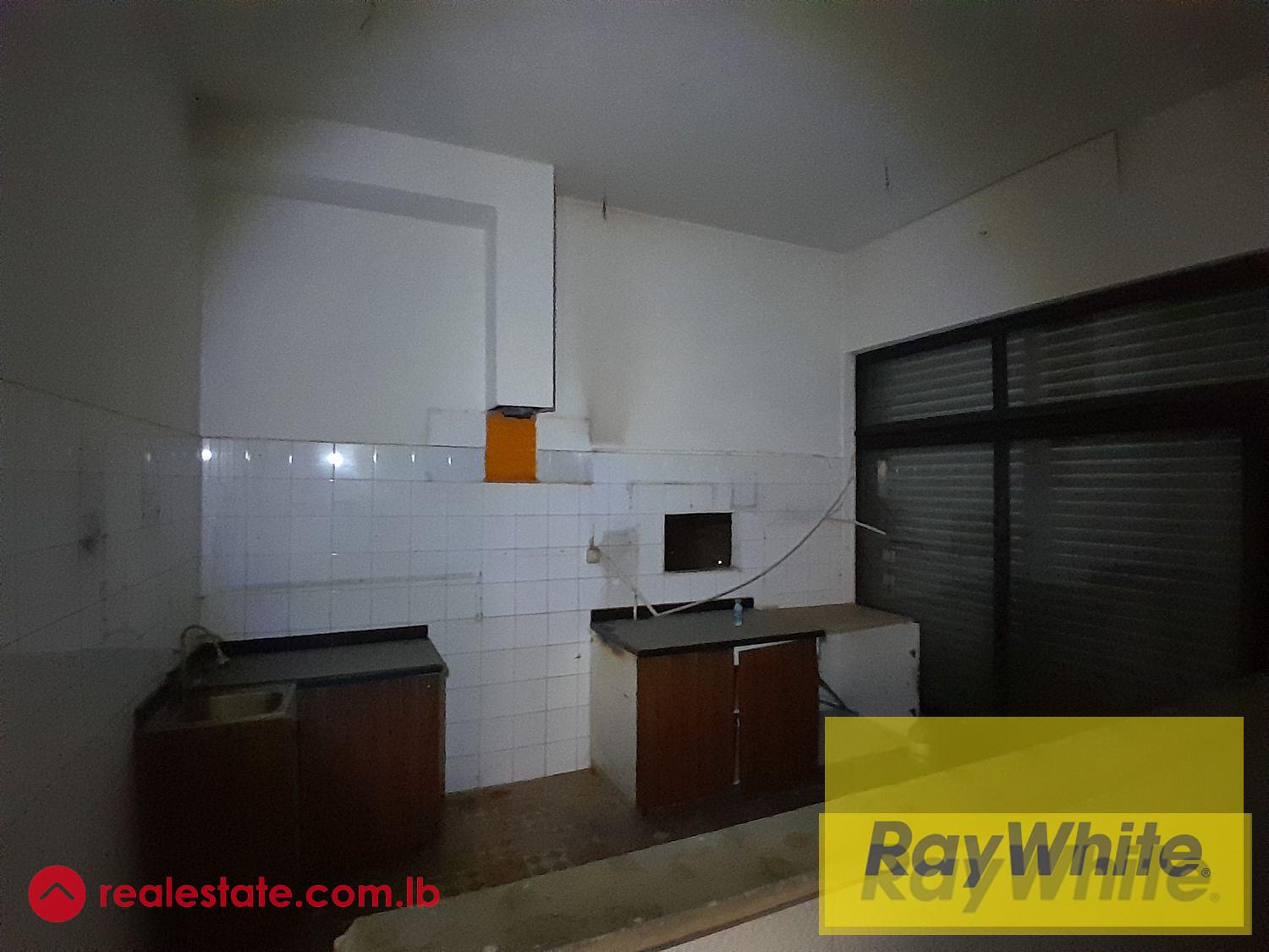 Shop for Rent in Achrafieh – 35 sqm | Ground Floor