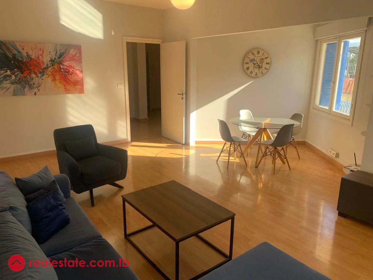 Cozy 2 Bedroom flat in Achrafieh