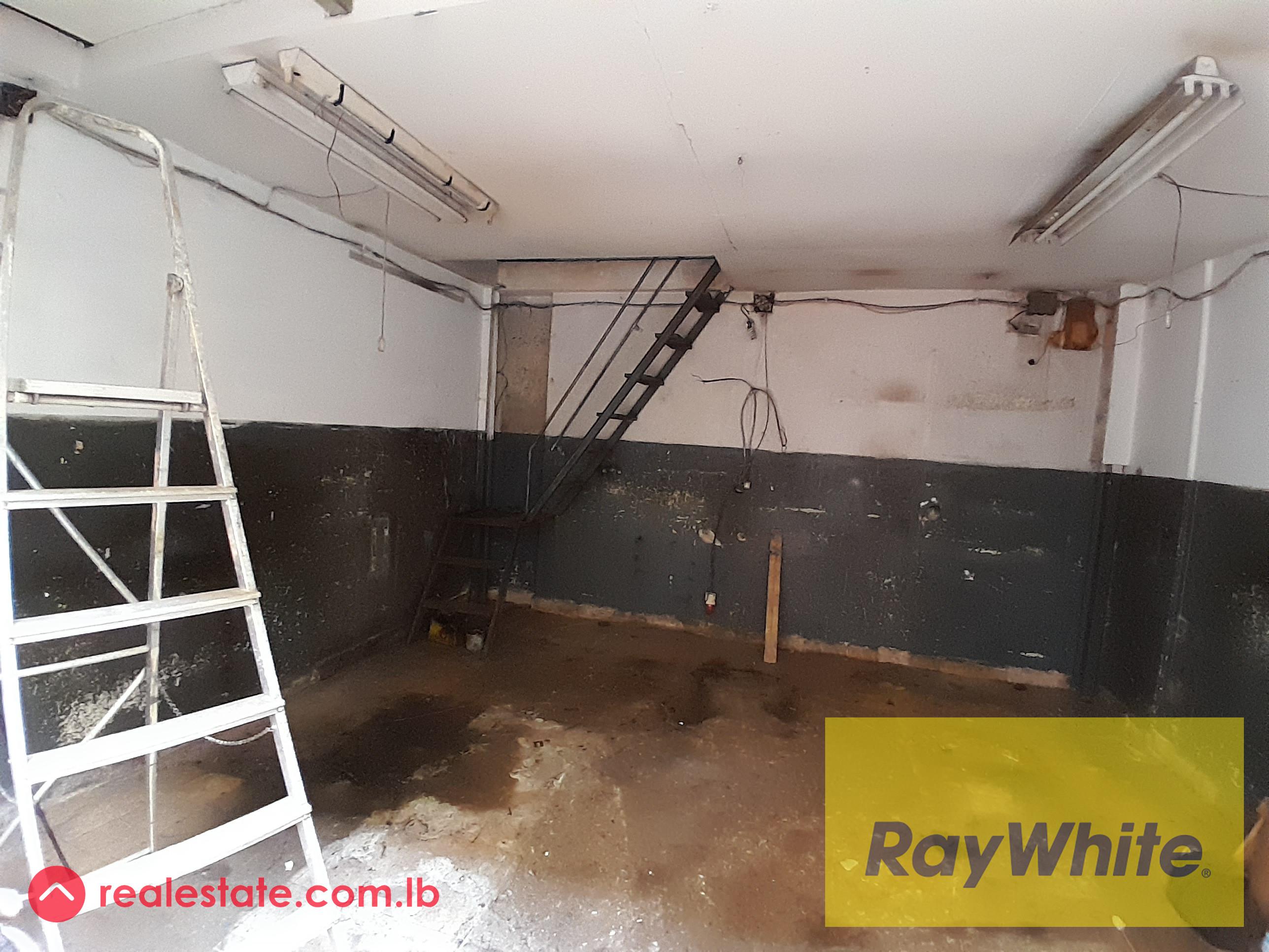 Shop for Rent in Gemayzeh – 40 sqm
