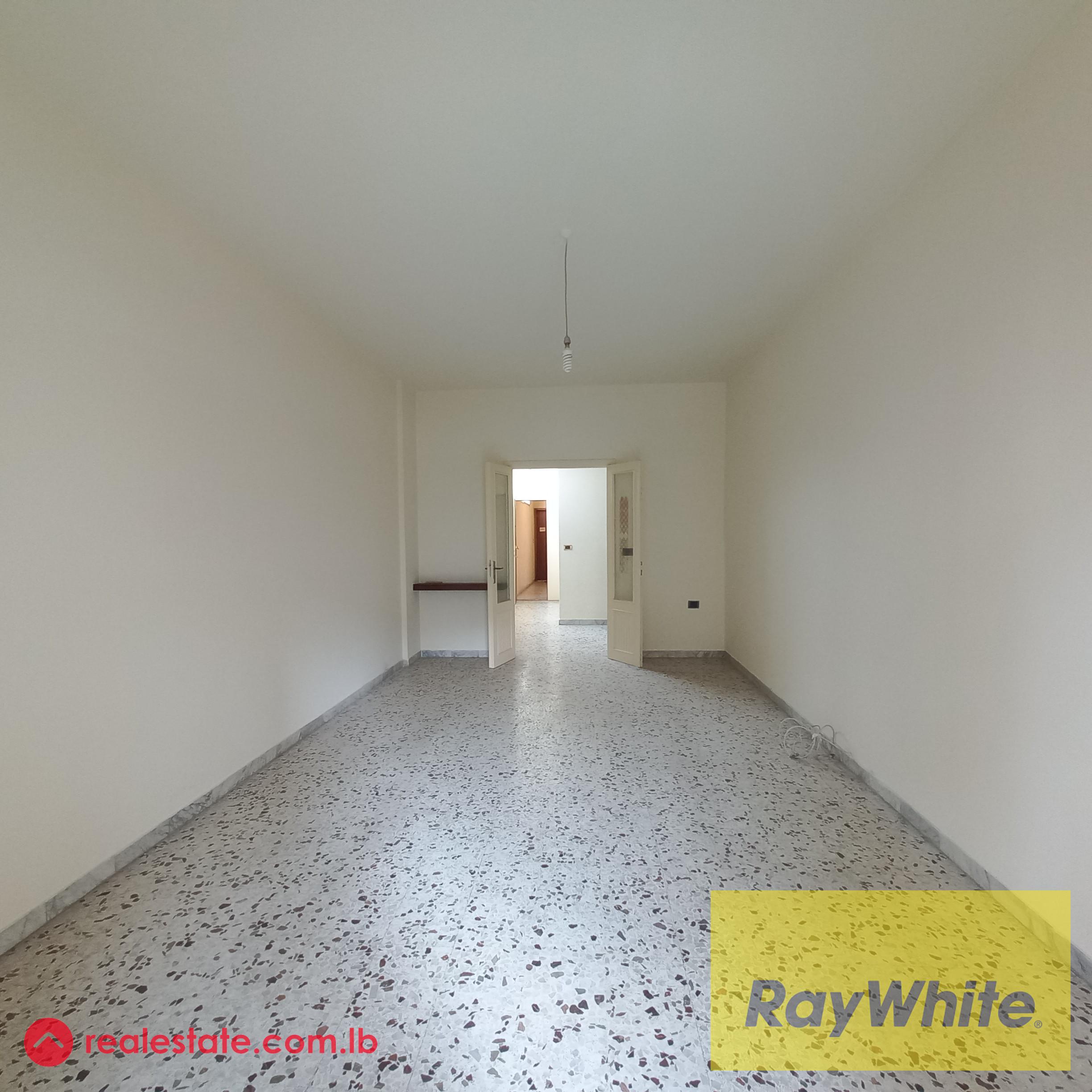 Apartment in Prime location in Jal el Dib for rent
