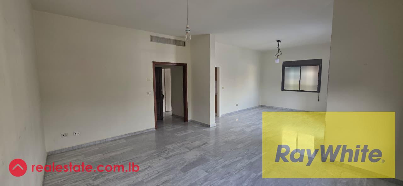 Apartment for Sale In Jdeideh