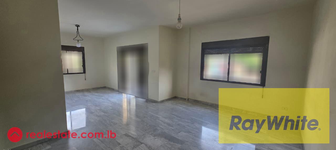 Apartment for Sale In Jdeideh