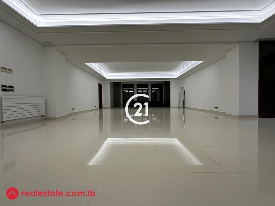 500 SQM Villa + 300 SQM Garden and a Mountain View For Sale