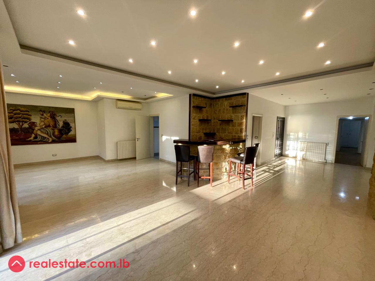 Apartment FOR SALE/ RENT in Kfarhbab + 700 SQM Terrace/ Garden