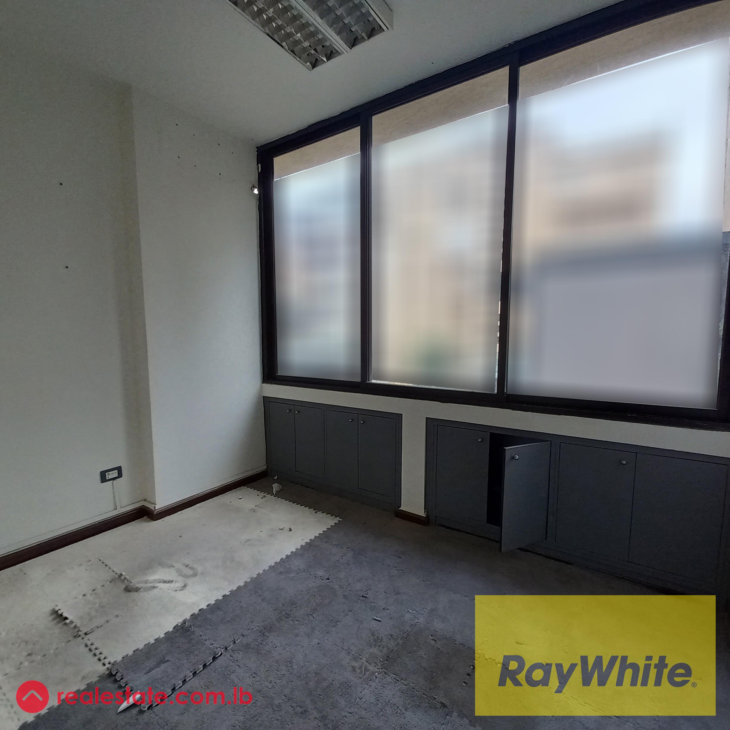 Office in Jal el Dib for rent