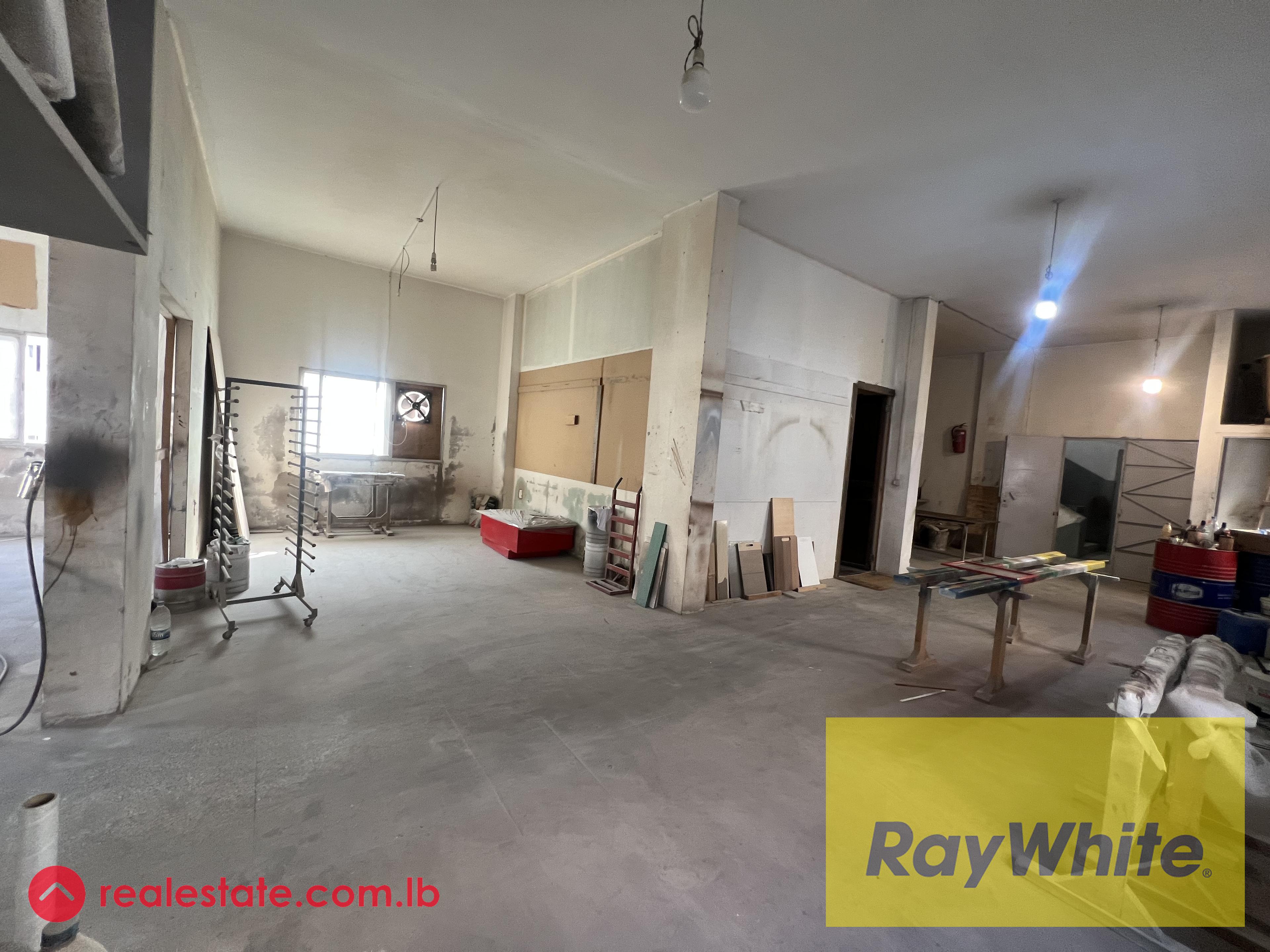 Industrial Hall for Rent in Sad El Bouchrieh – 150 SQM