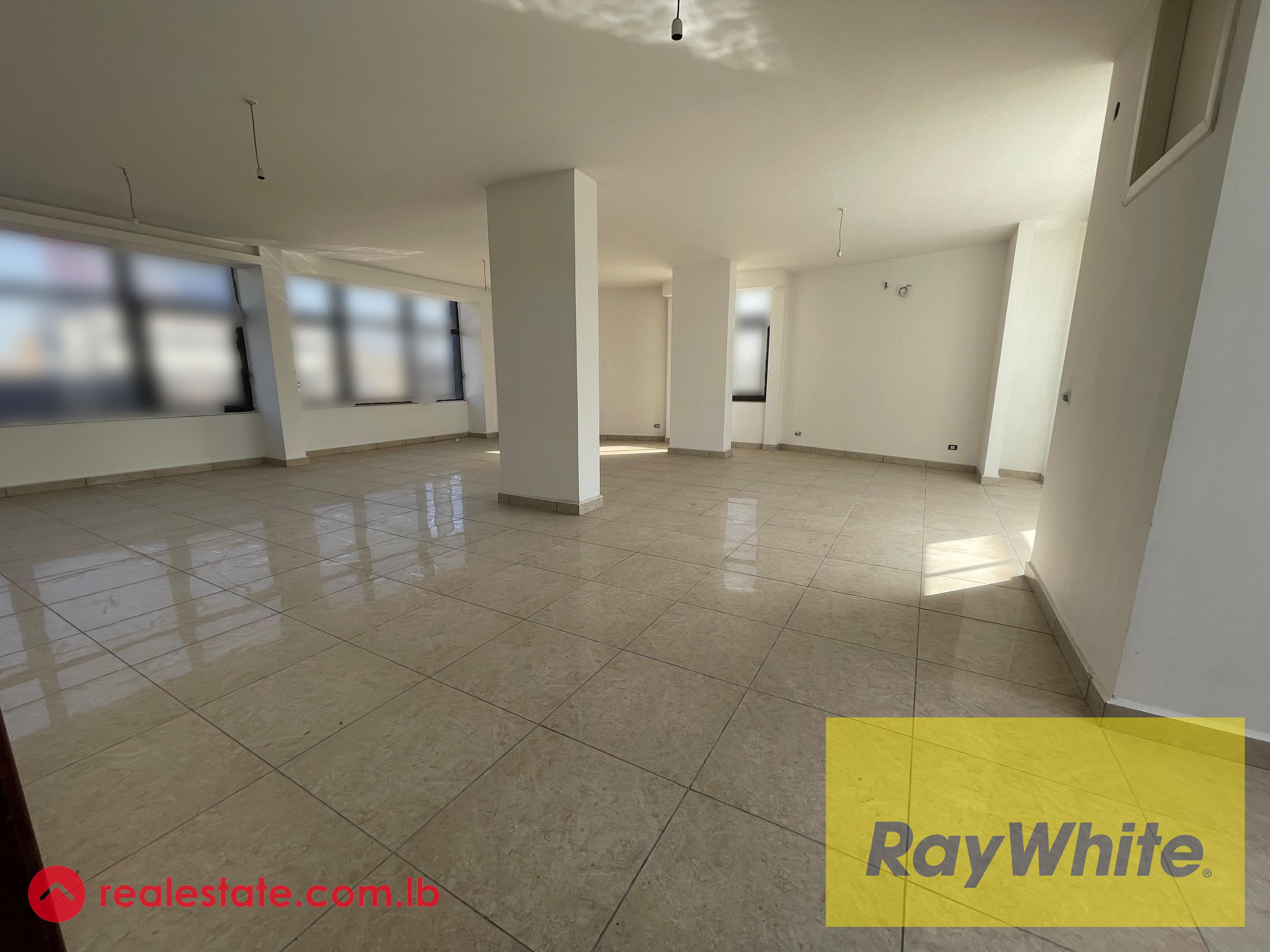 For Sale Office in Dora