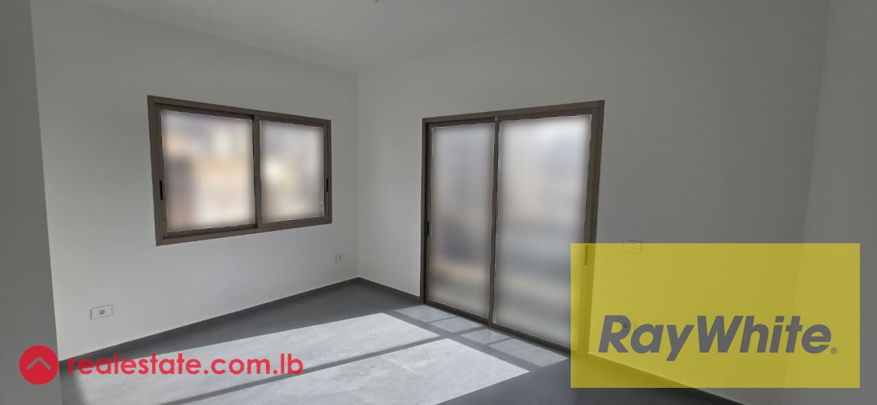 Office for rent In Jdeideh -Prime Location