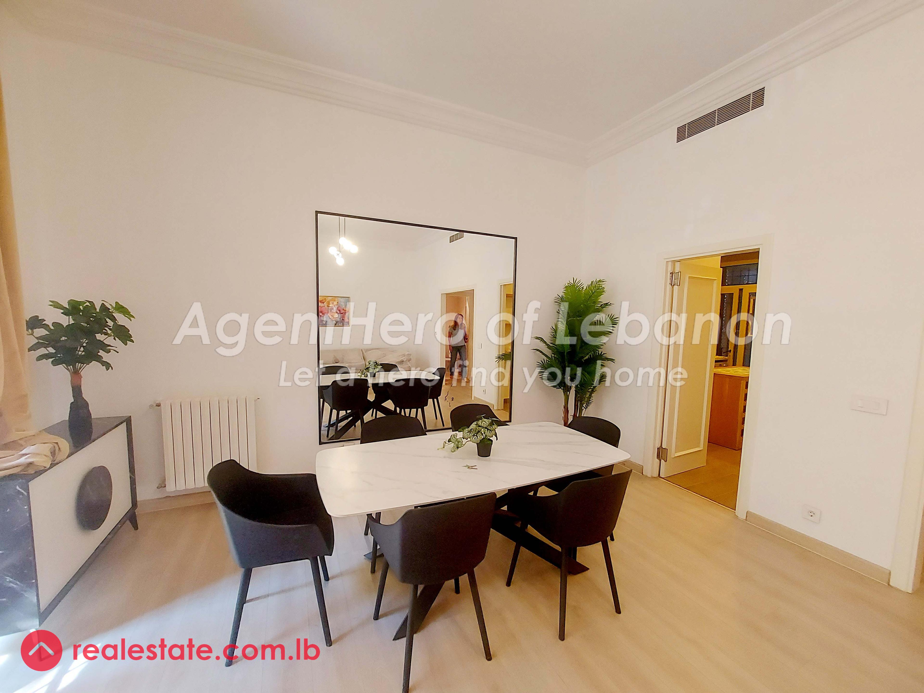 Unique Apartment With Private Garden & Terrace.