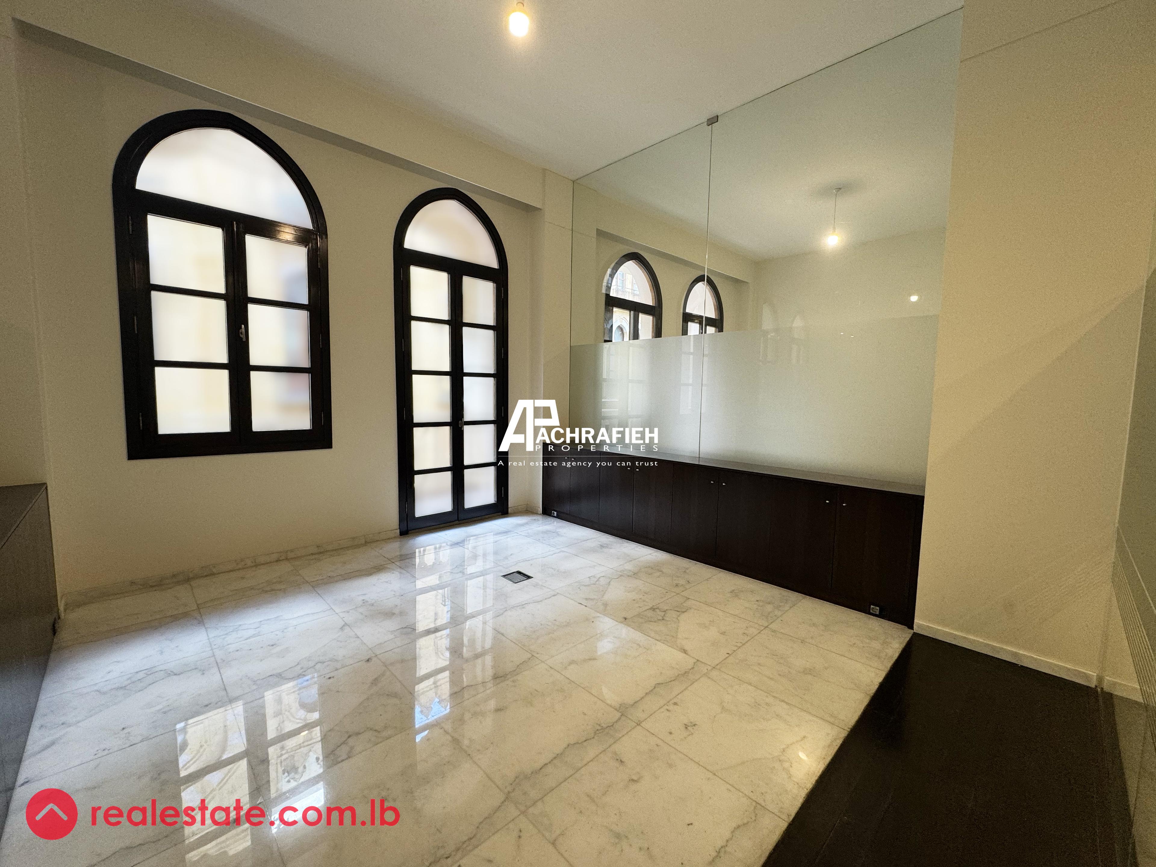 208 Sqm - Office For Rent in Downtown