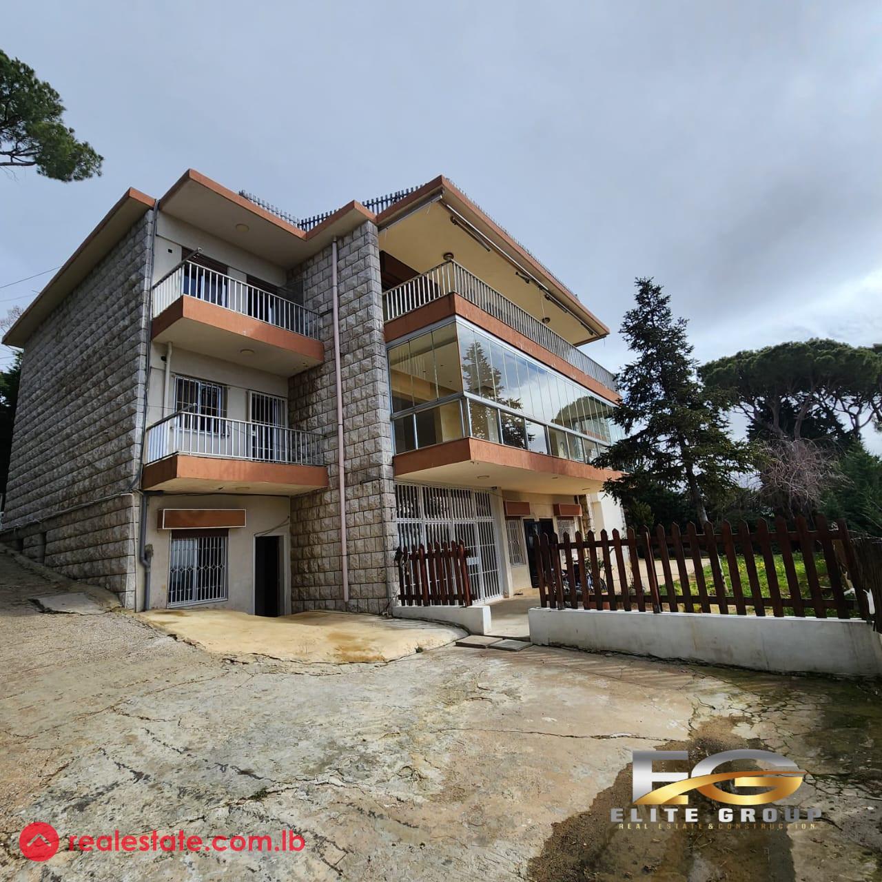 Villa in Chalemar , 1100 sqm