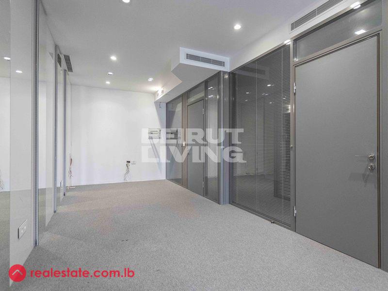 Spacious Office | Prime Location | Open View