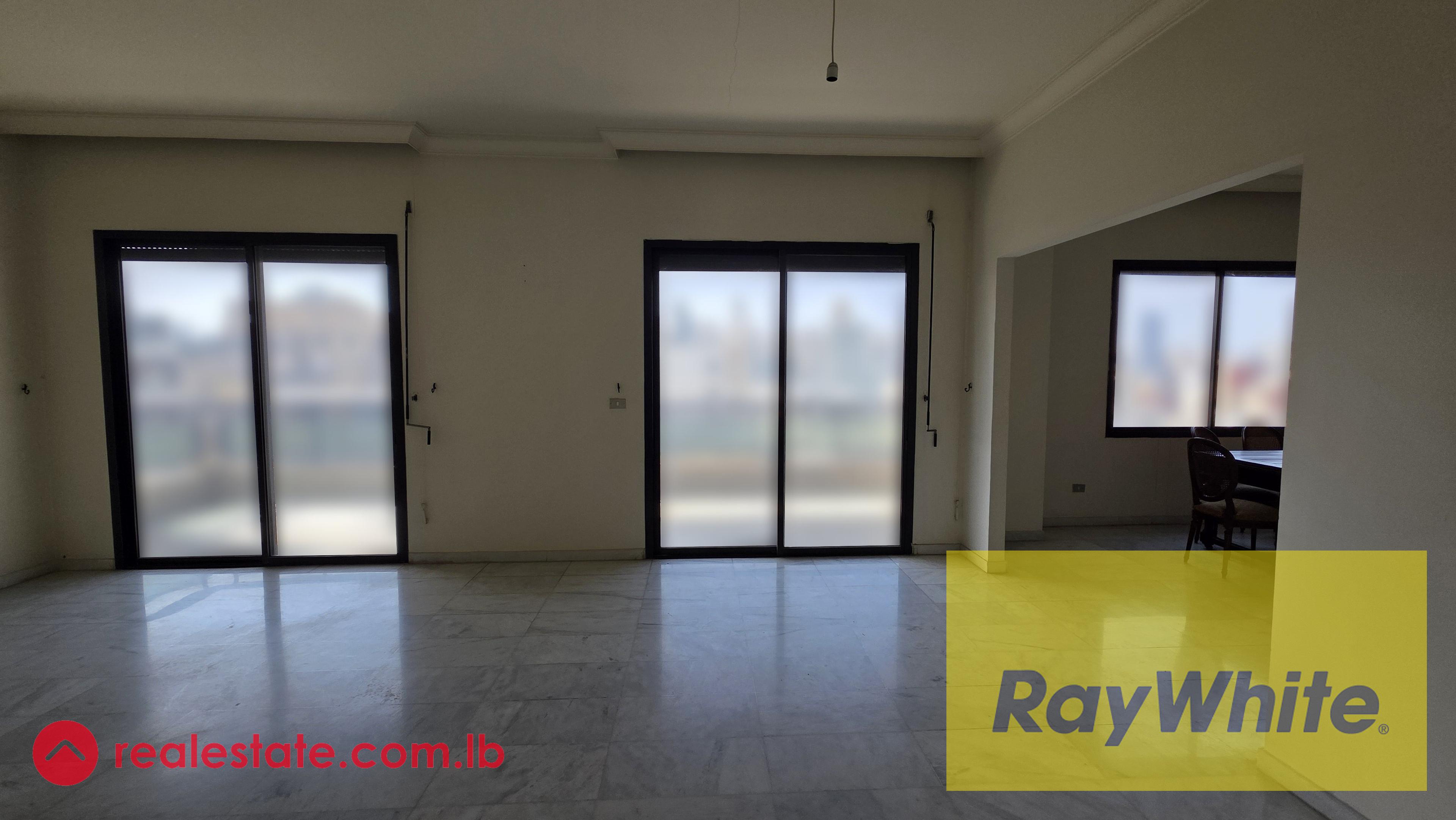 Apartment For Sale in Horch Tabet