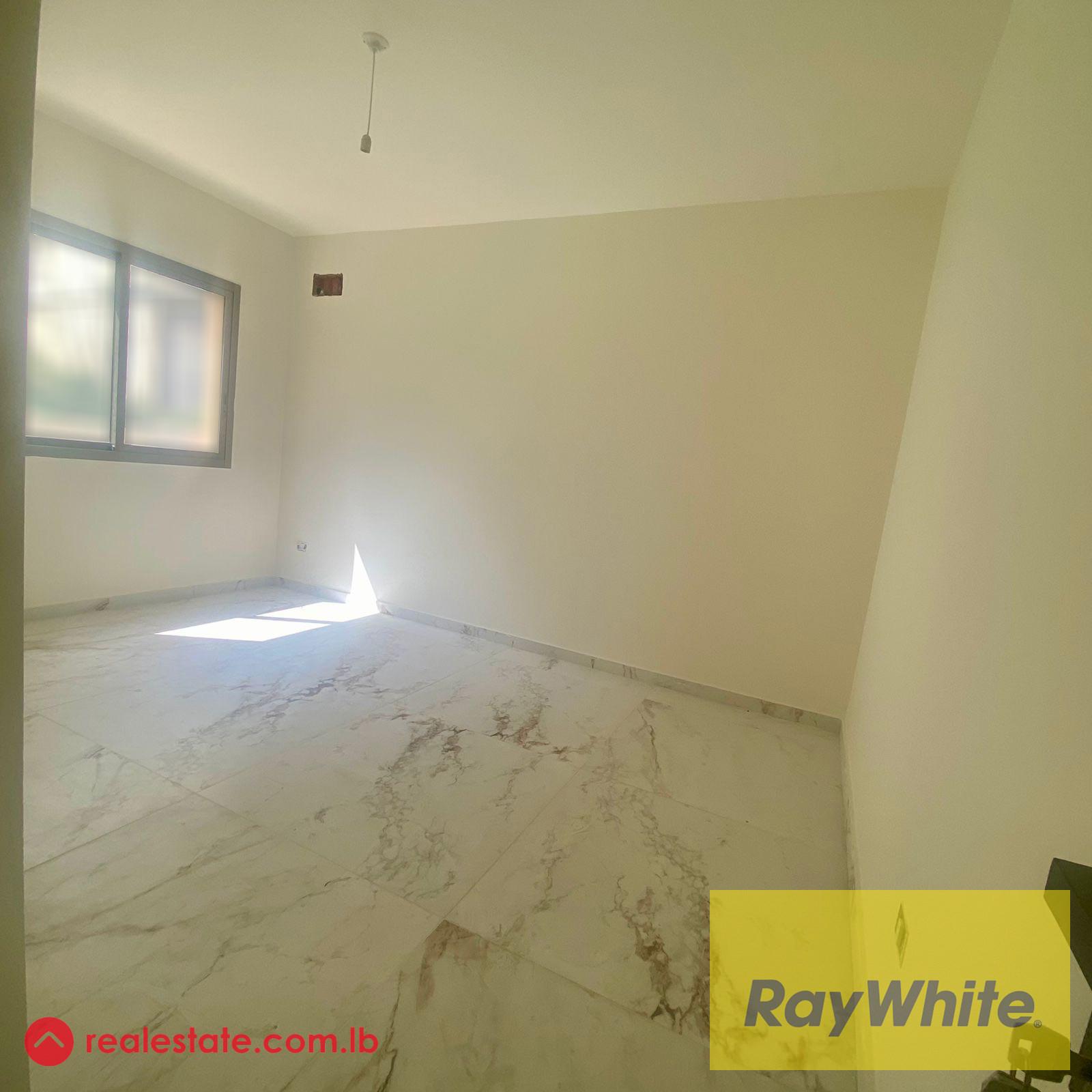 Apartment for Sale in Beit El Chaar