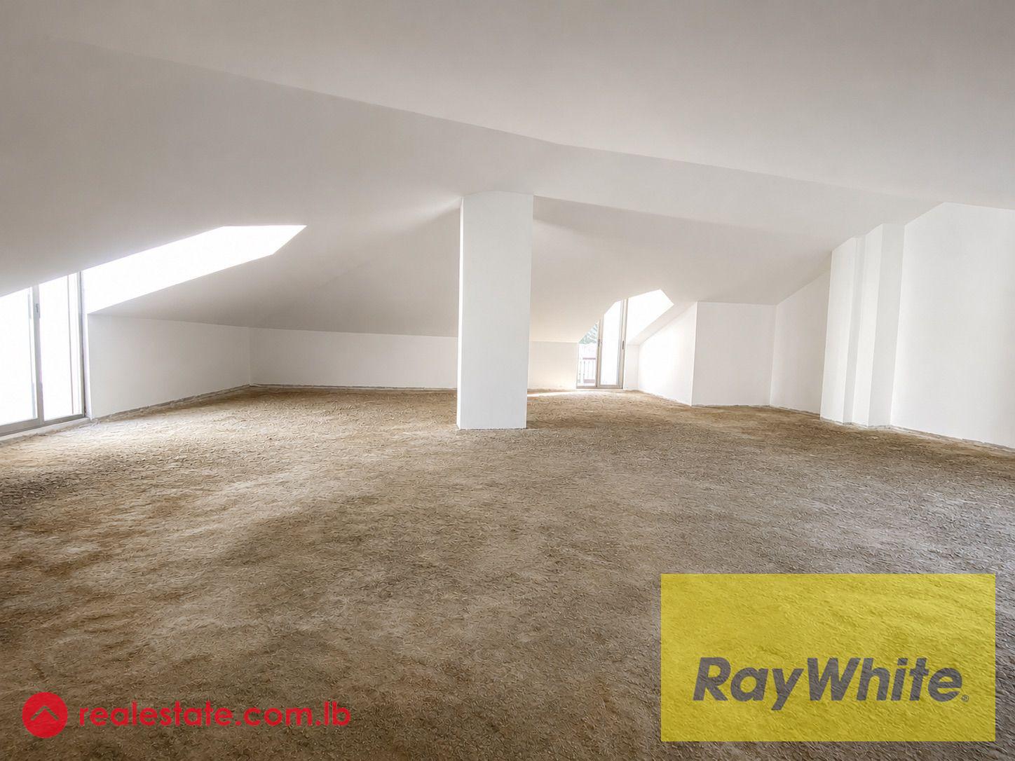 Duplex for Sale in Beit El Chaar with Roof