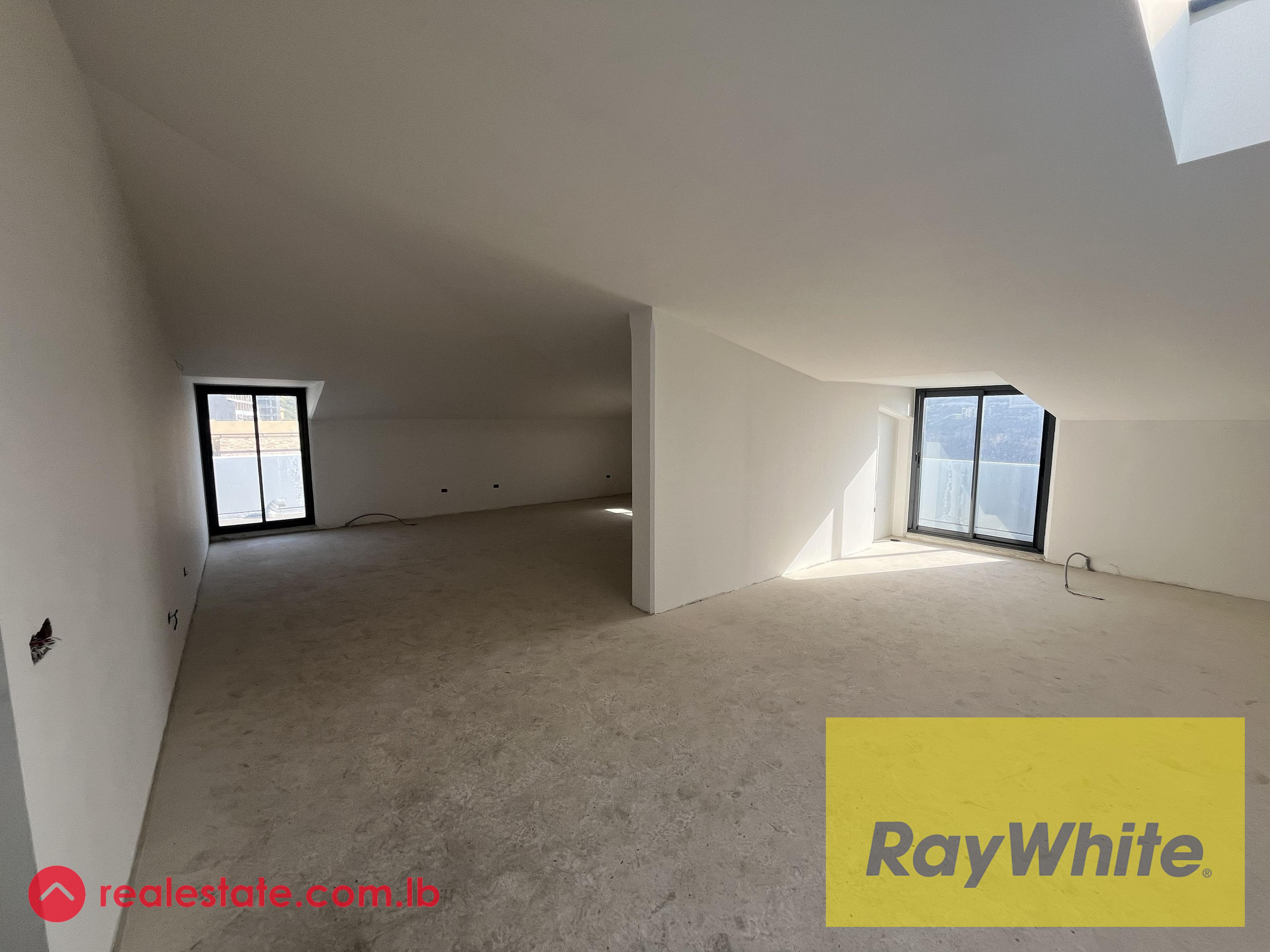 For rent office in Mansourieh - 100 sqm