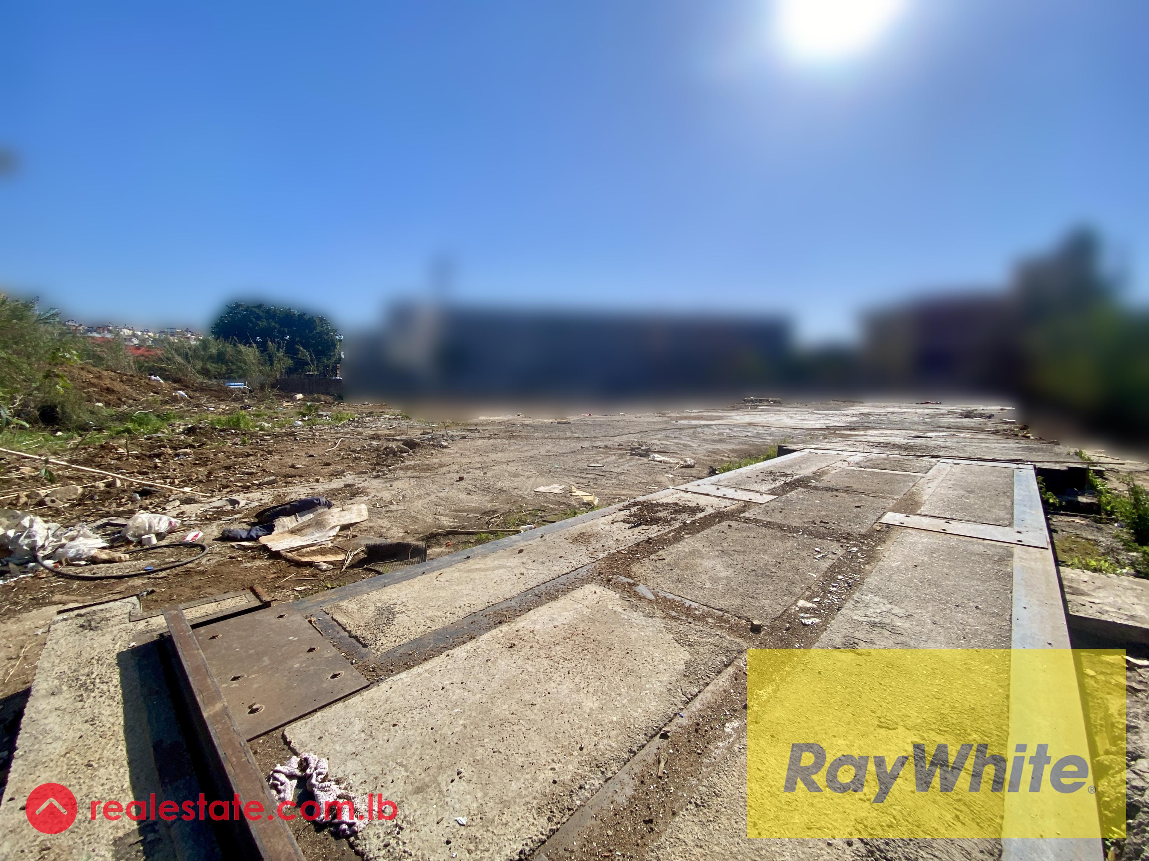Land for Sale in Baouchriyeh-2700 SQM