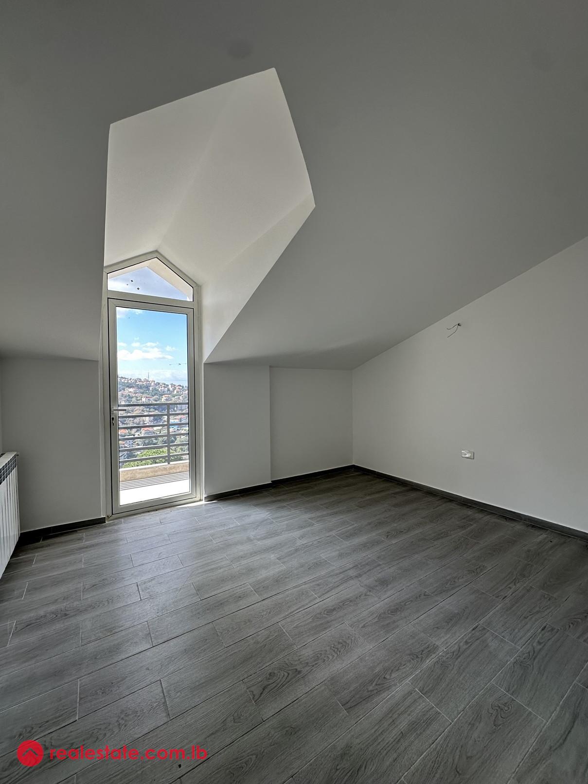 Apartment (Duplex) for Sale in Beit Chabeb