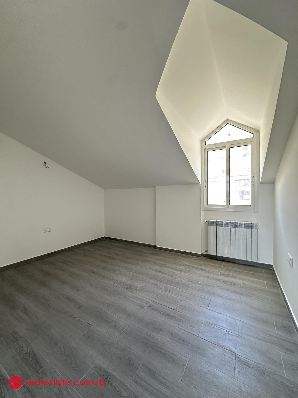 Apartment (Duplex) for Sale in Beit Chabeb