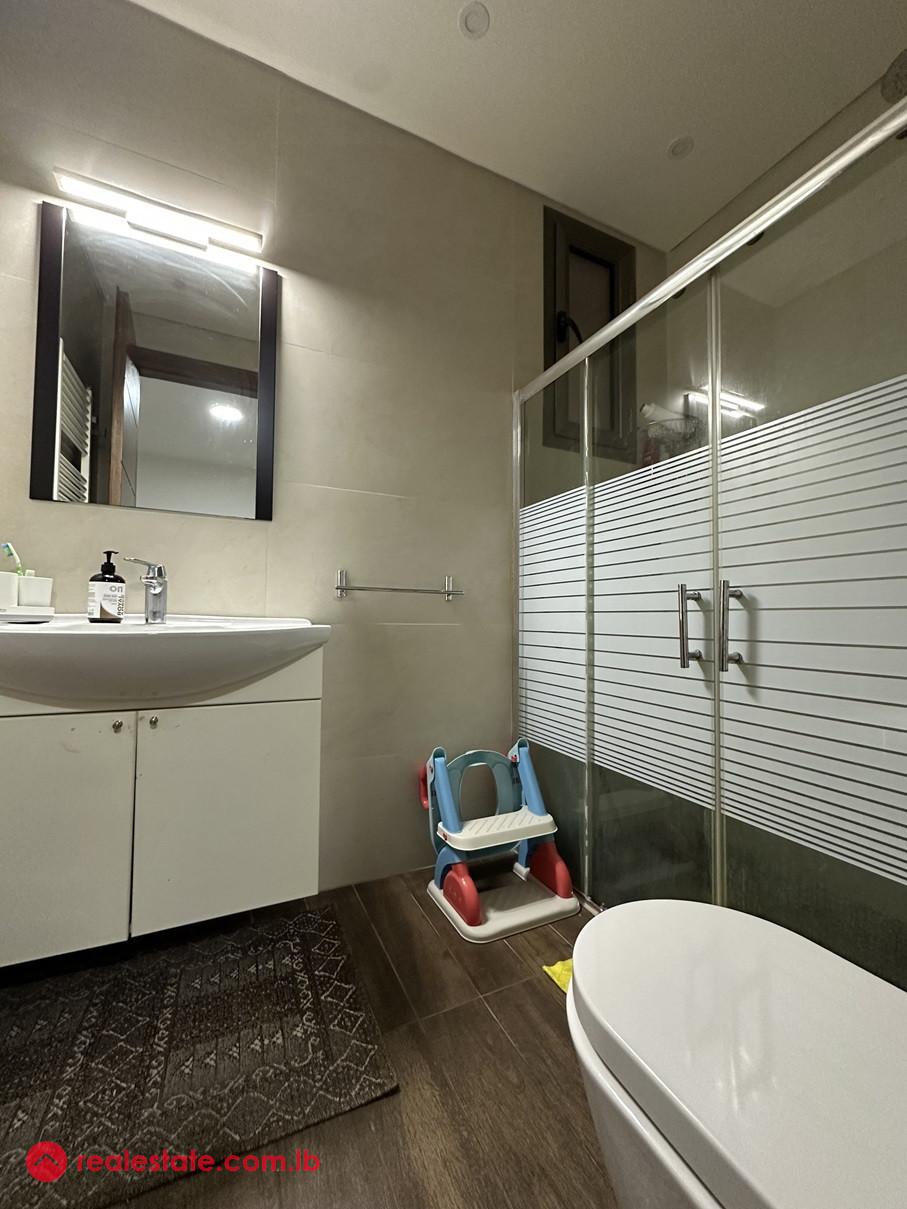 Apartment with Terrace for Sale in Qornet El Hamra