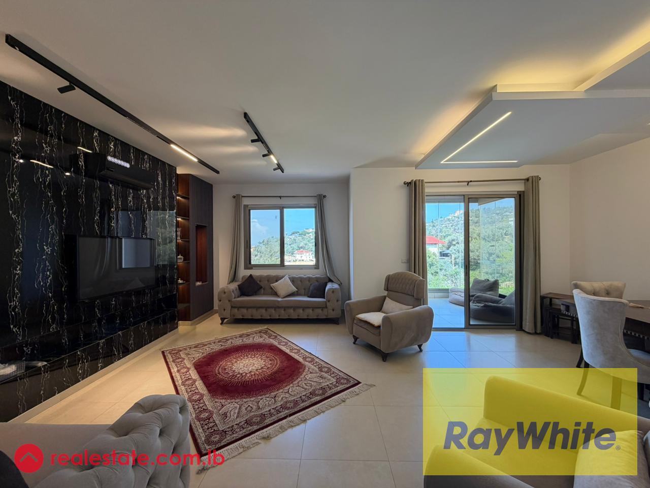 Apartment for Sale in Jouret El Ballout – 165 SQM