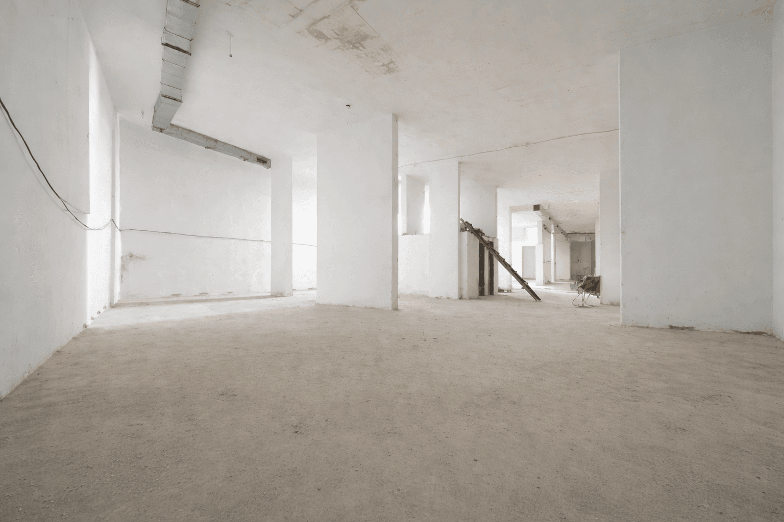 Warehouse for Sale in Jdeideh – 600 SQM