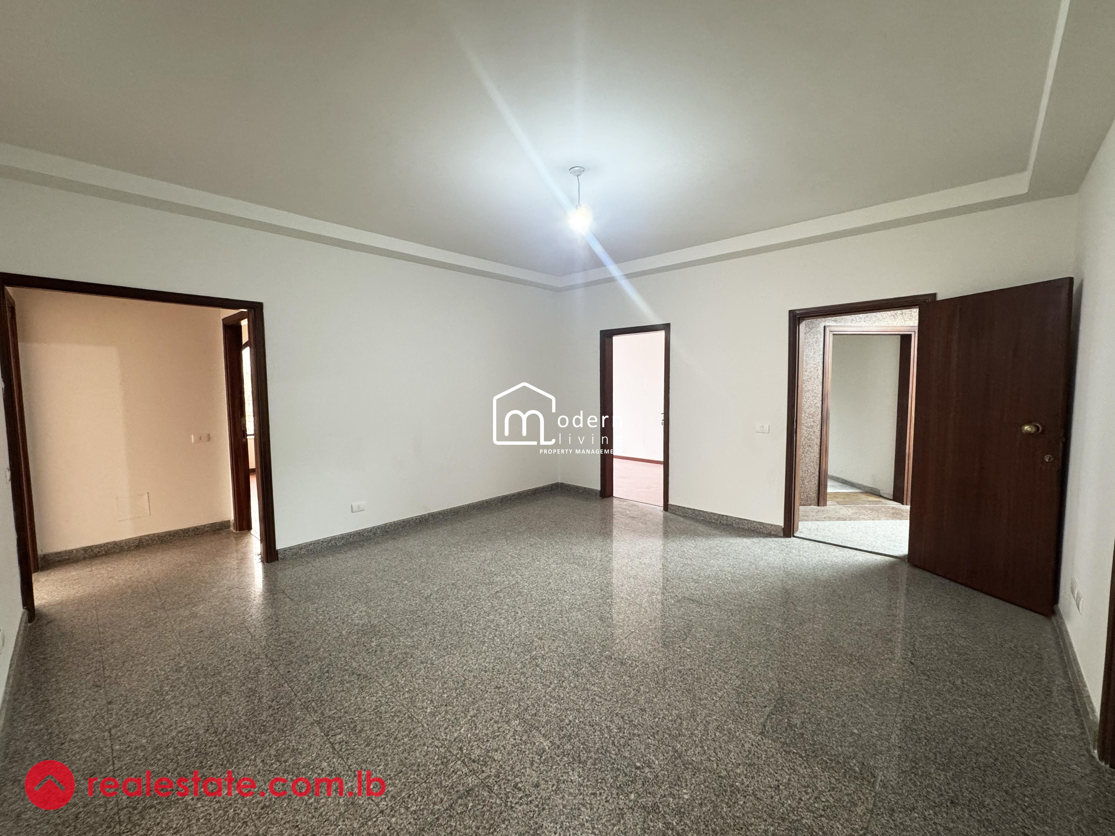 180 Sqm - Office For Rent in Furn El Chebbak