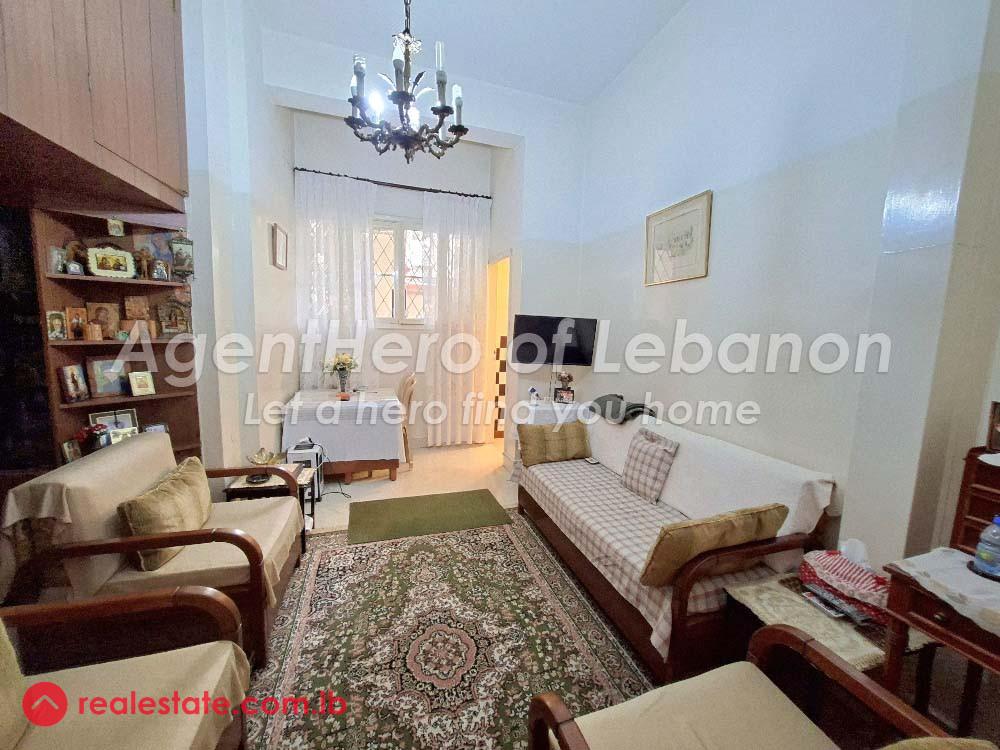 2BR Apartment | High-Ceiling | Prime Location