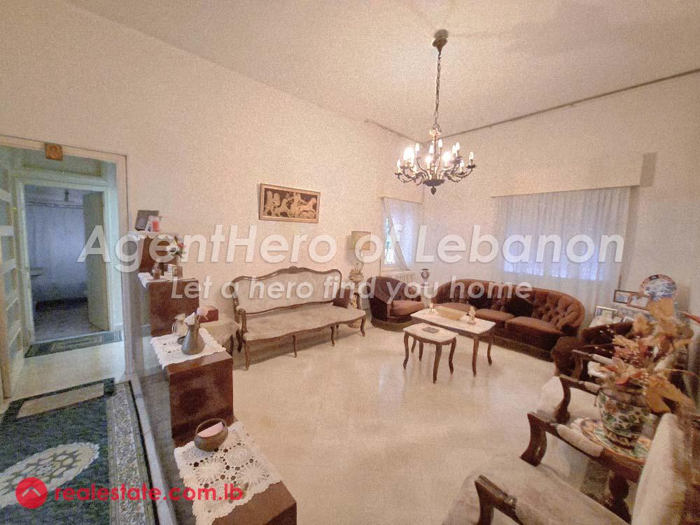 2BR Apartment | High-Ceiling | Prime Location