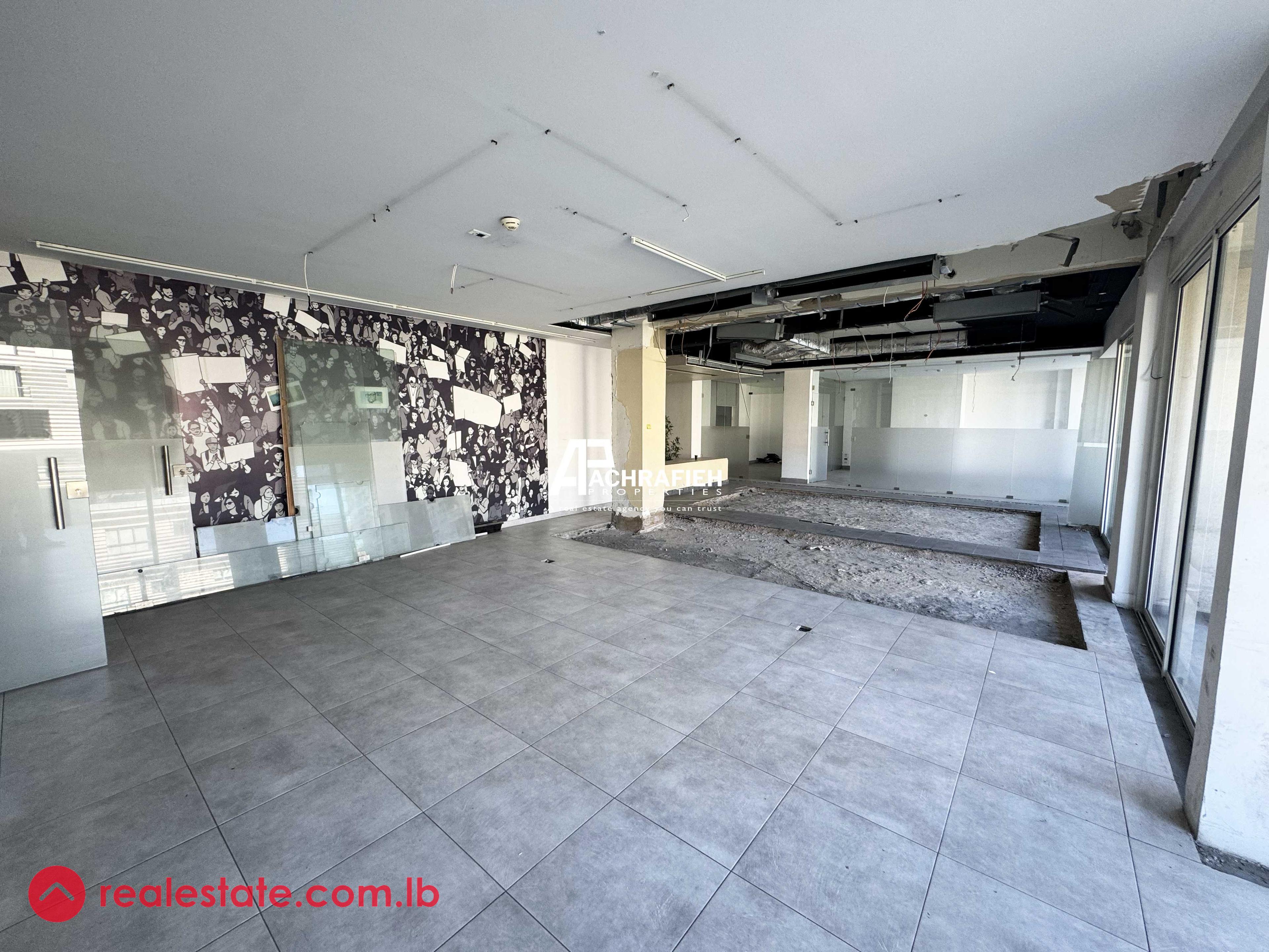 570 Sqm | Office For Rent in Downtown