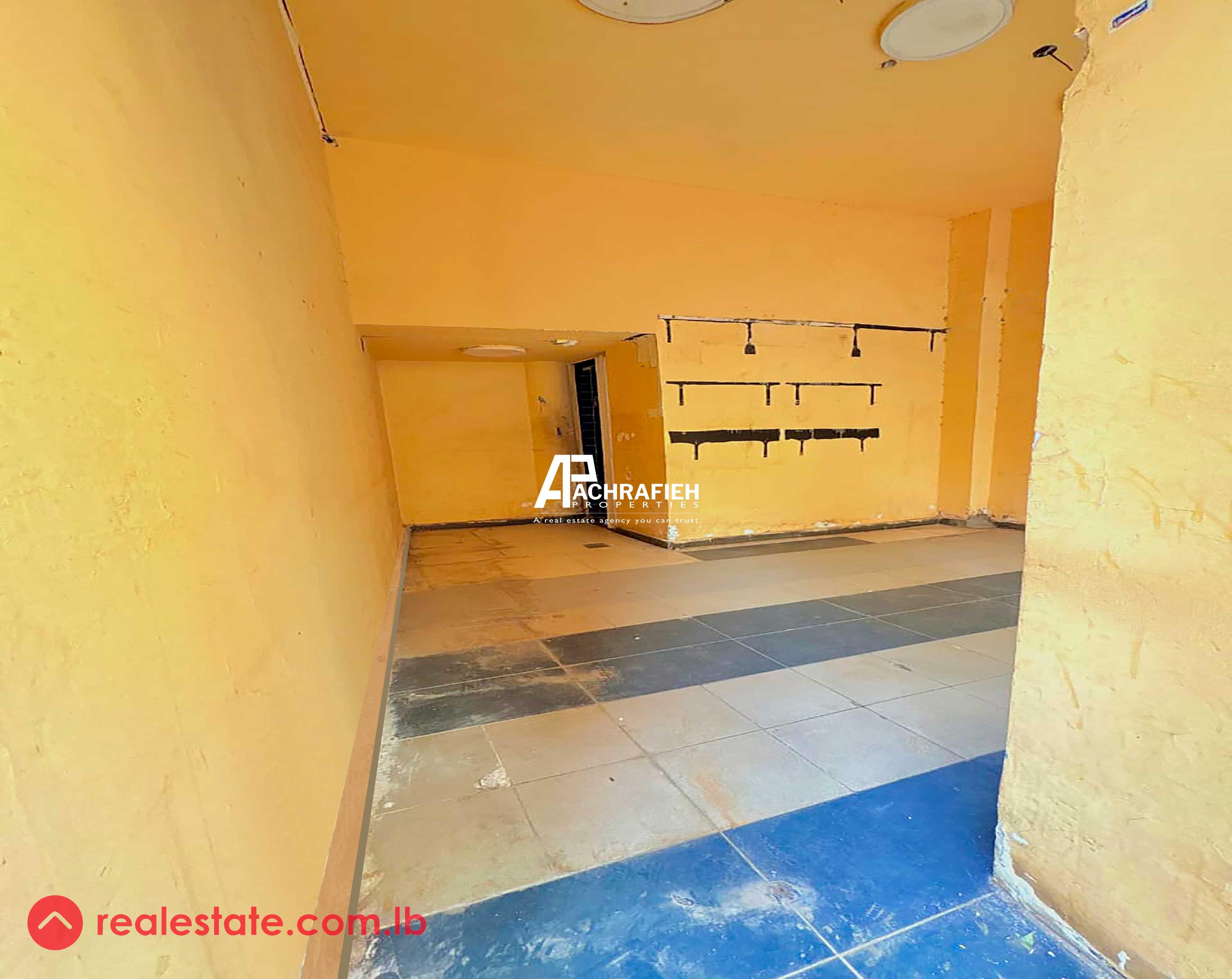 25 Sqm | Shop For Rent in Badaro