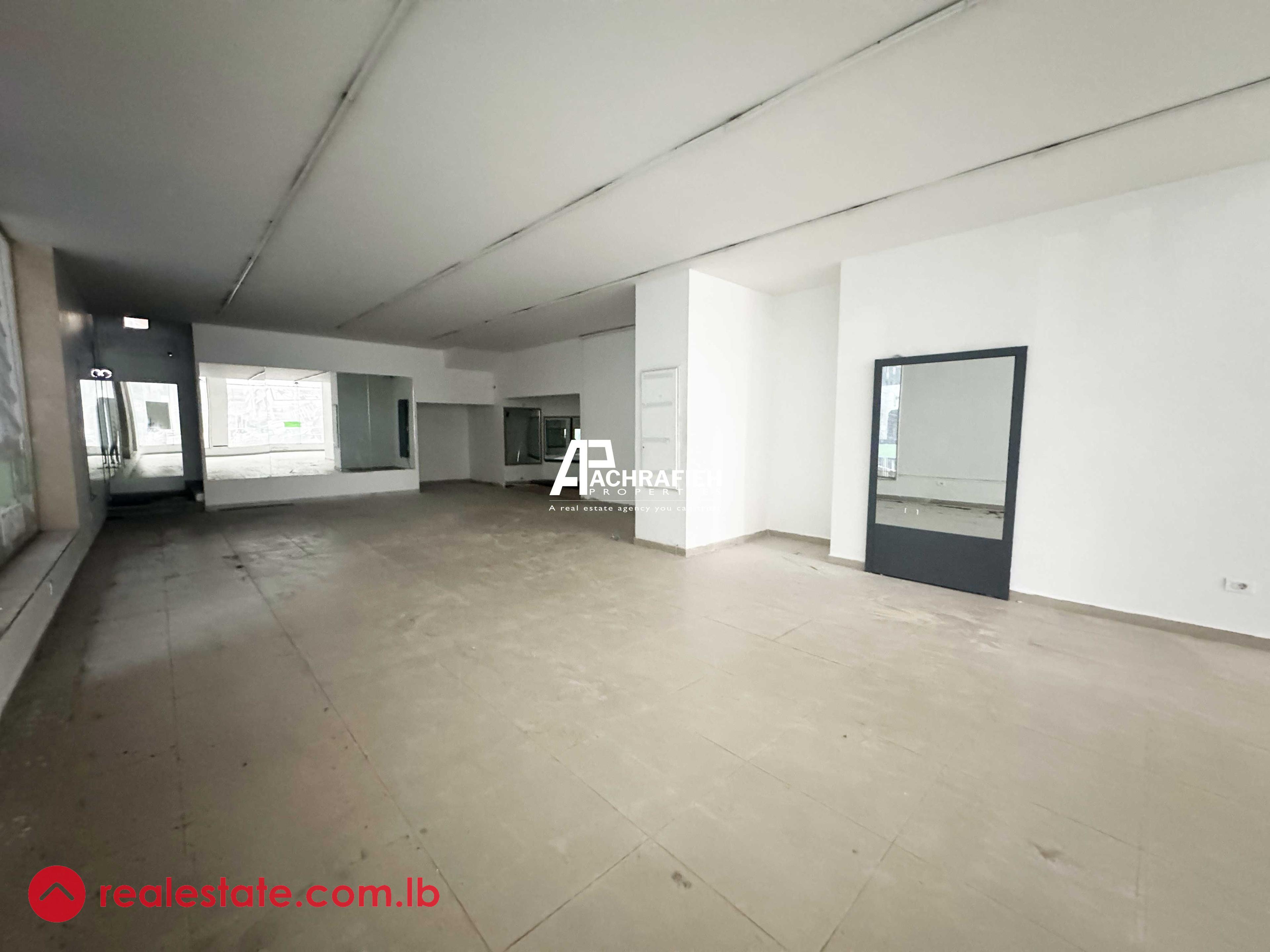 2 Floors | Shop/Gym For Rent in Achrafieh