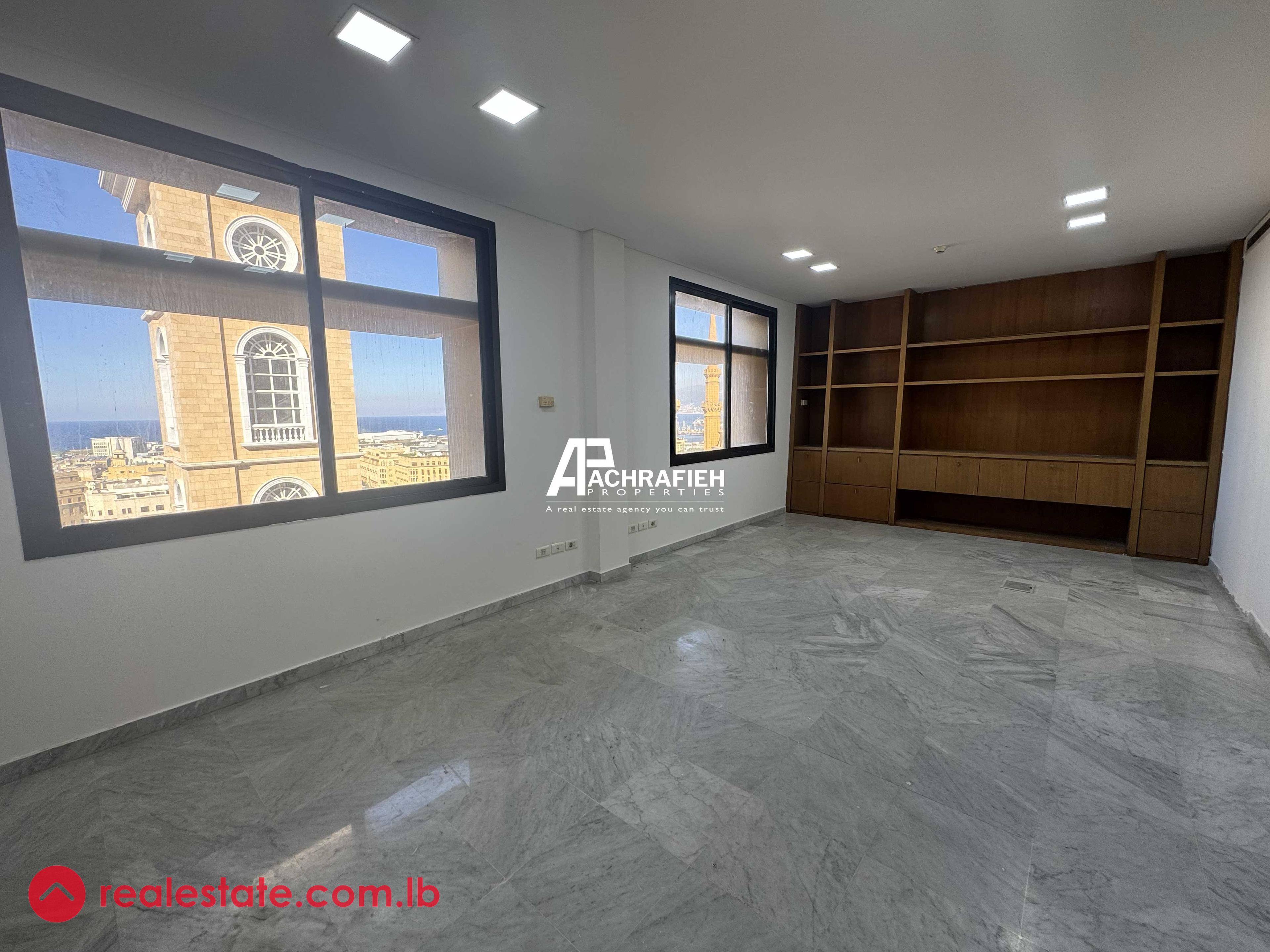 190 Sqm | Office For Rent in Downtown