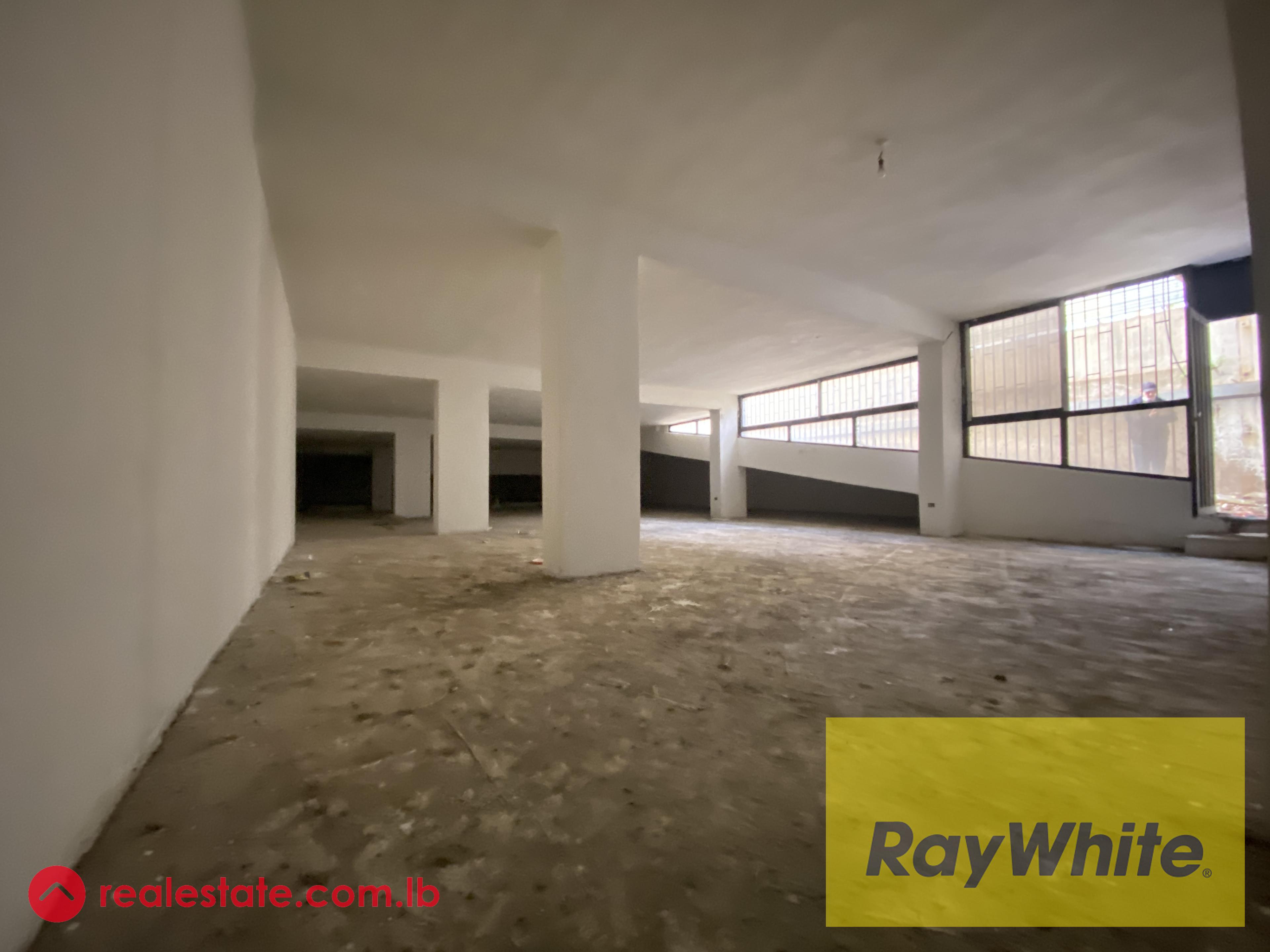 Warehouse for Sale in Jdeideh – Prime Location And Easy Access