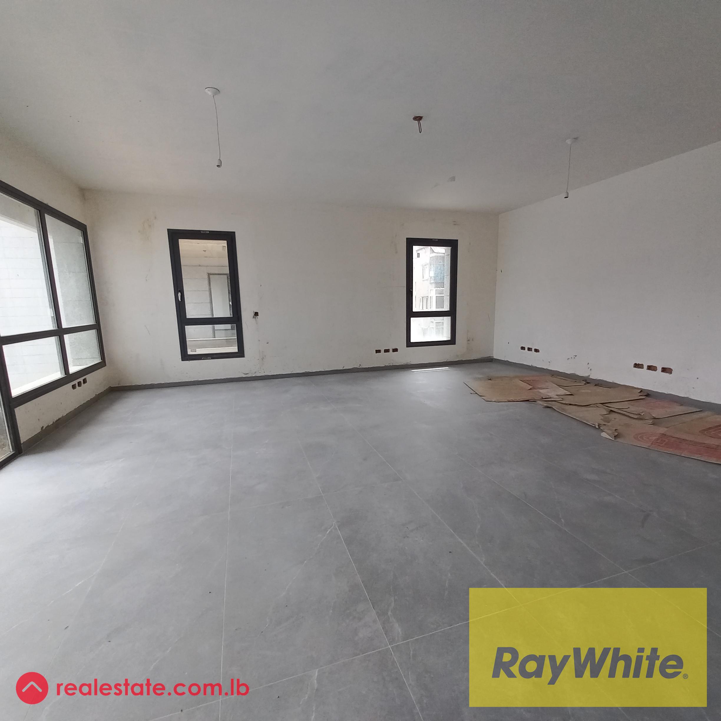 Office in Jal el Dib for sale in Jal el Dib / New built