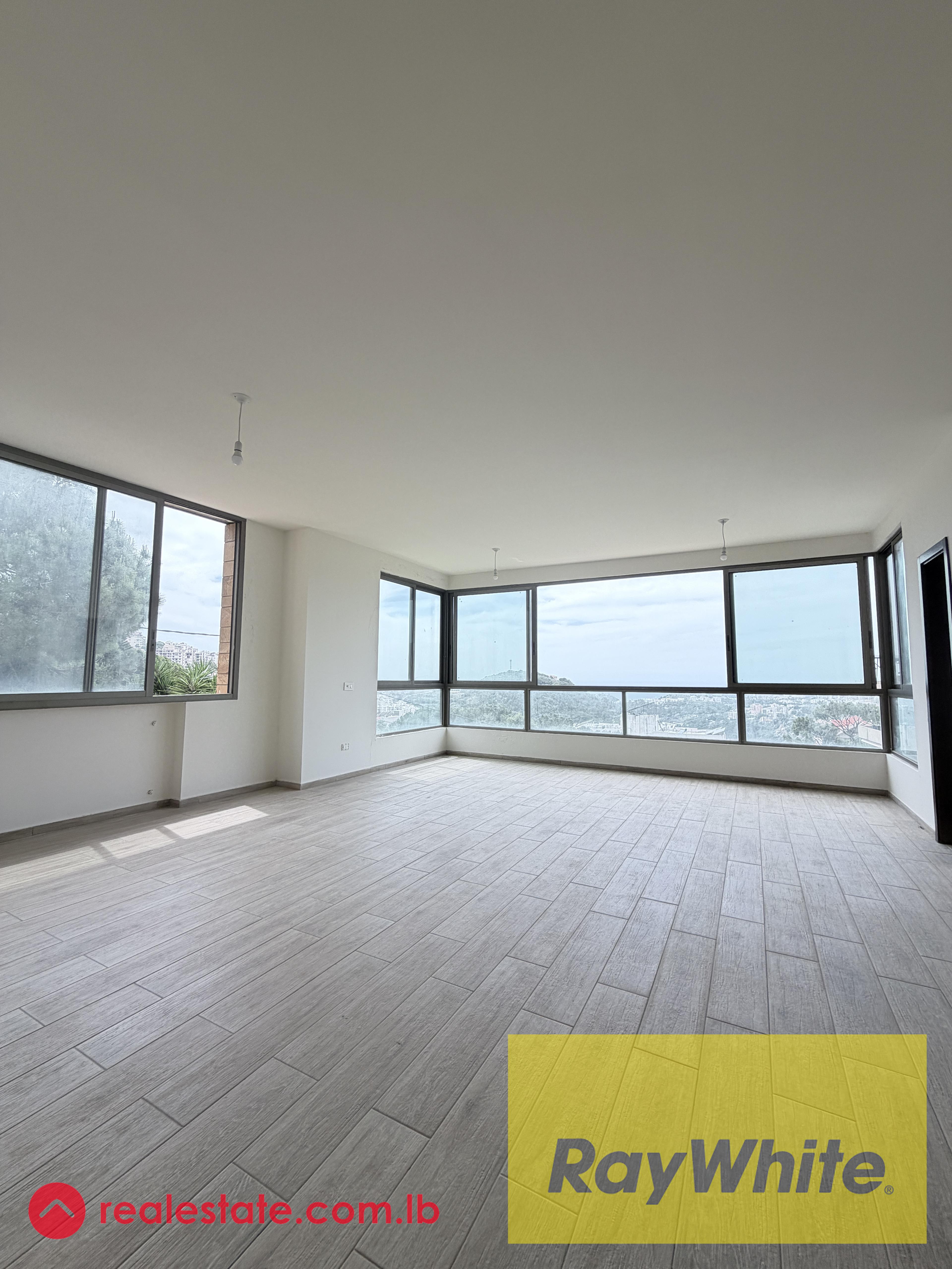 Apartment for Sale in Zikrit with Mountain View