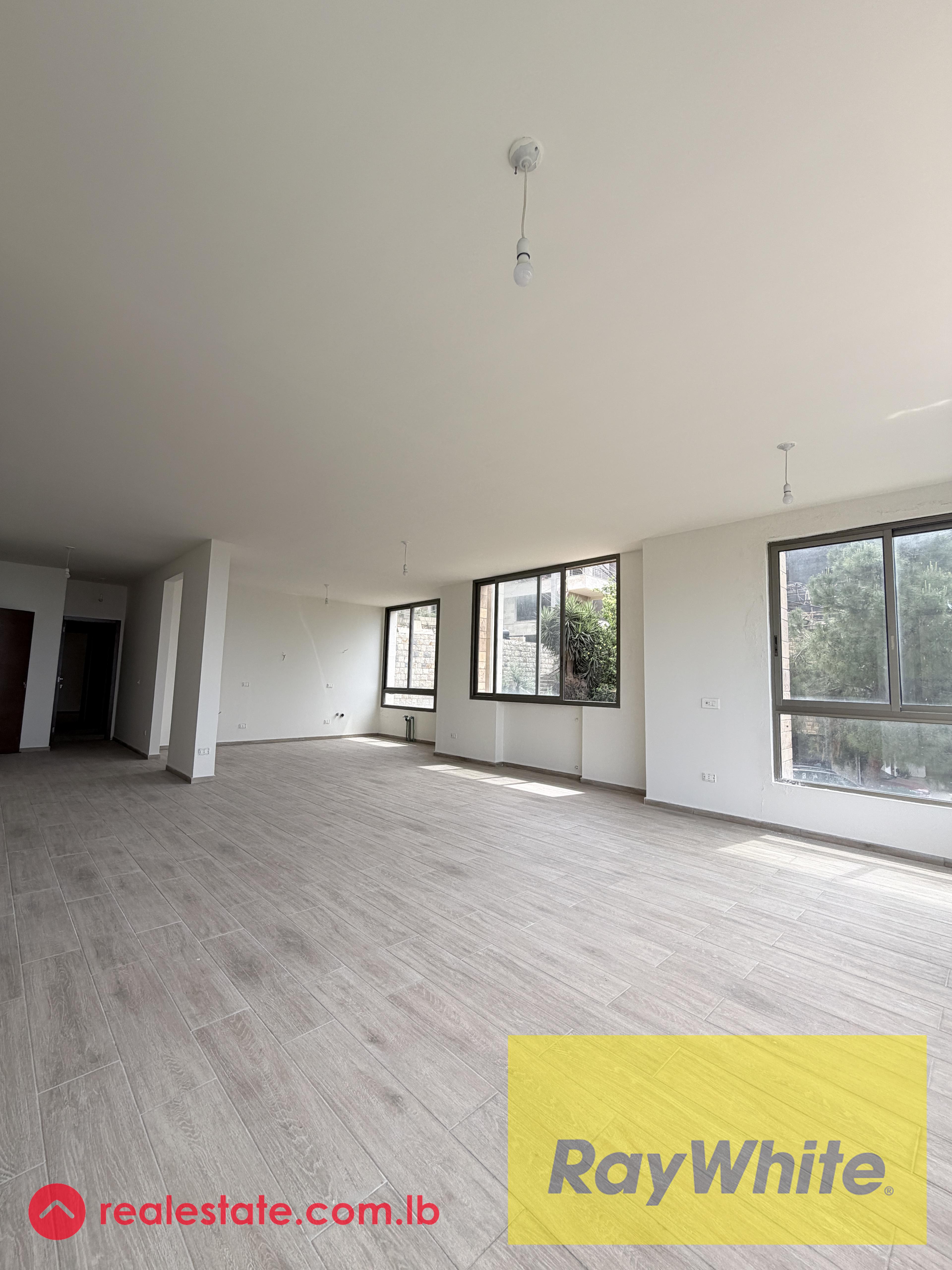 Apartment for Sale in Zikrit with Mountain View