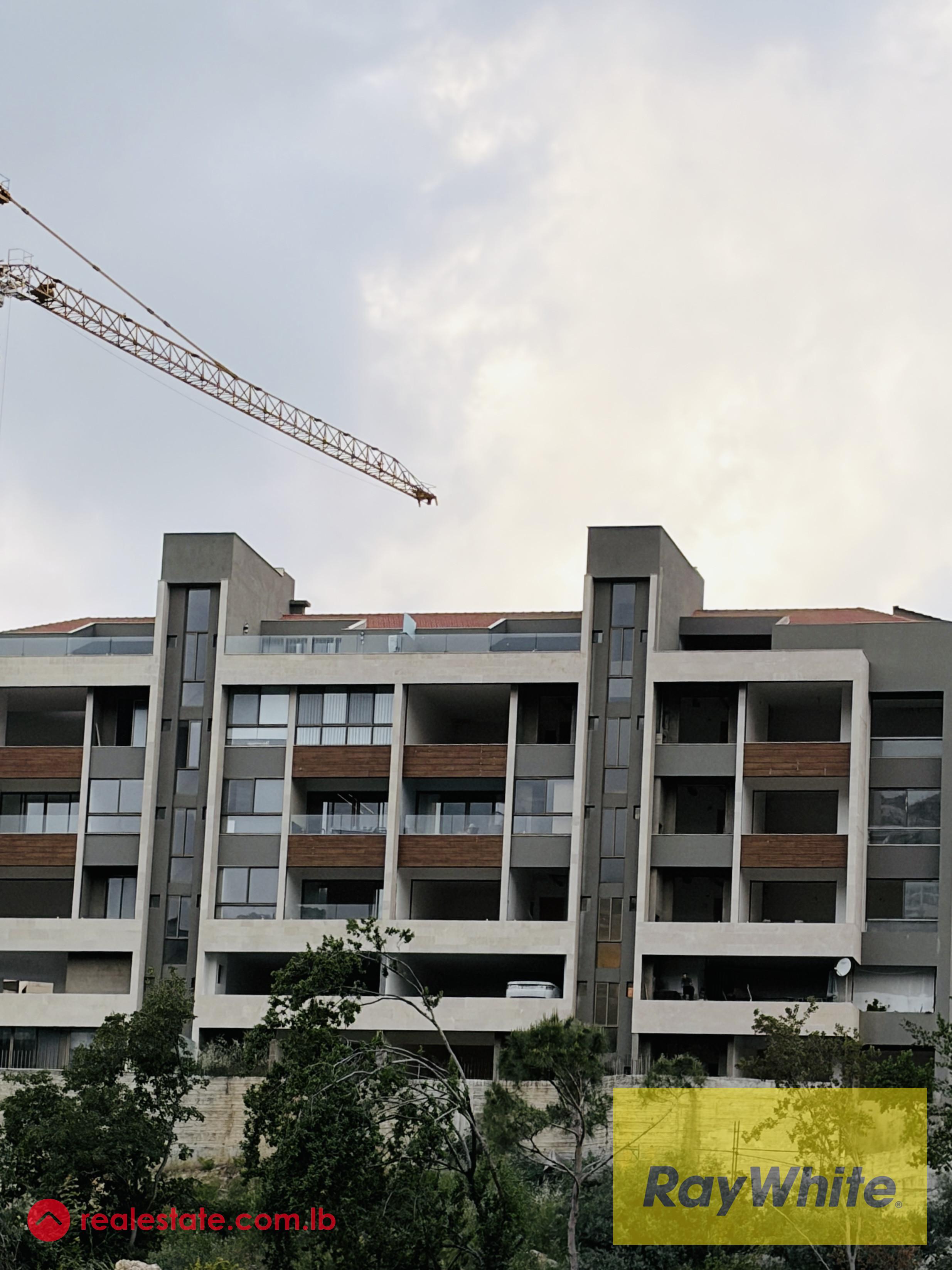 Apartment With Garden for Sale in Zikrit – Under Construction