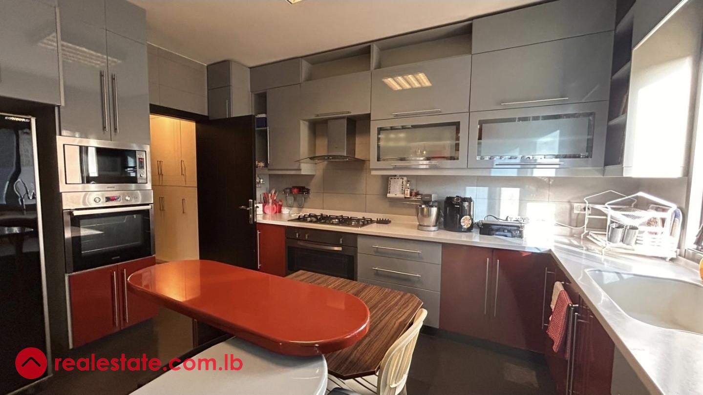 Beautiful building | balcony | prime area